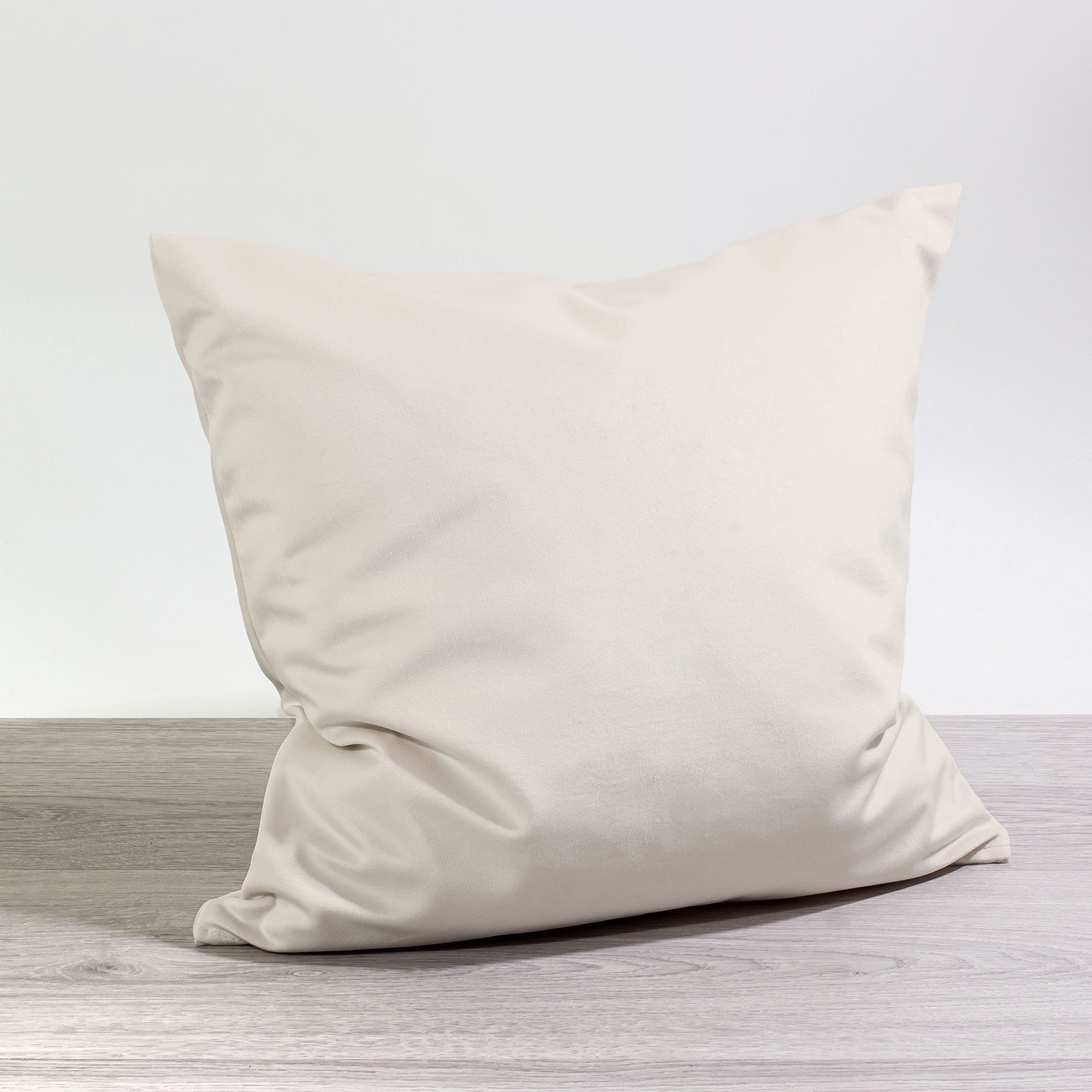 LYSEL® Kissenbezüge Deko Samtia, (1 Stück), HxB 40x40cm. € 15,90