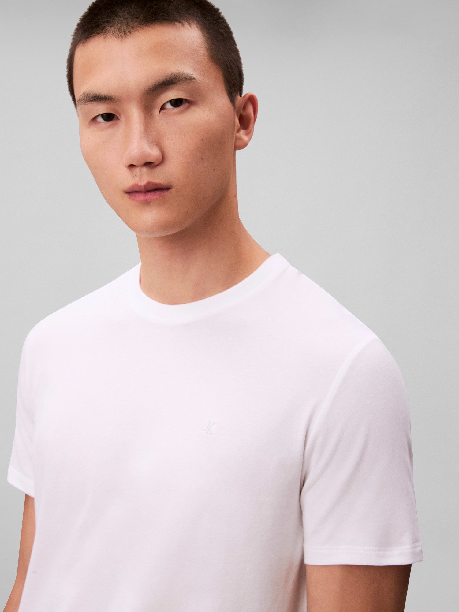 Calvin Klein Jeans T-Shirt 2 Pack SS STRETCH COTTON SLIM TEE (Packung, 2-tlg) Rundhalsausschnitt, slim fit – Bild 5 von 5