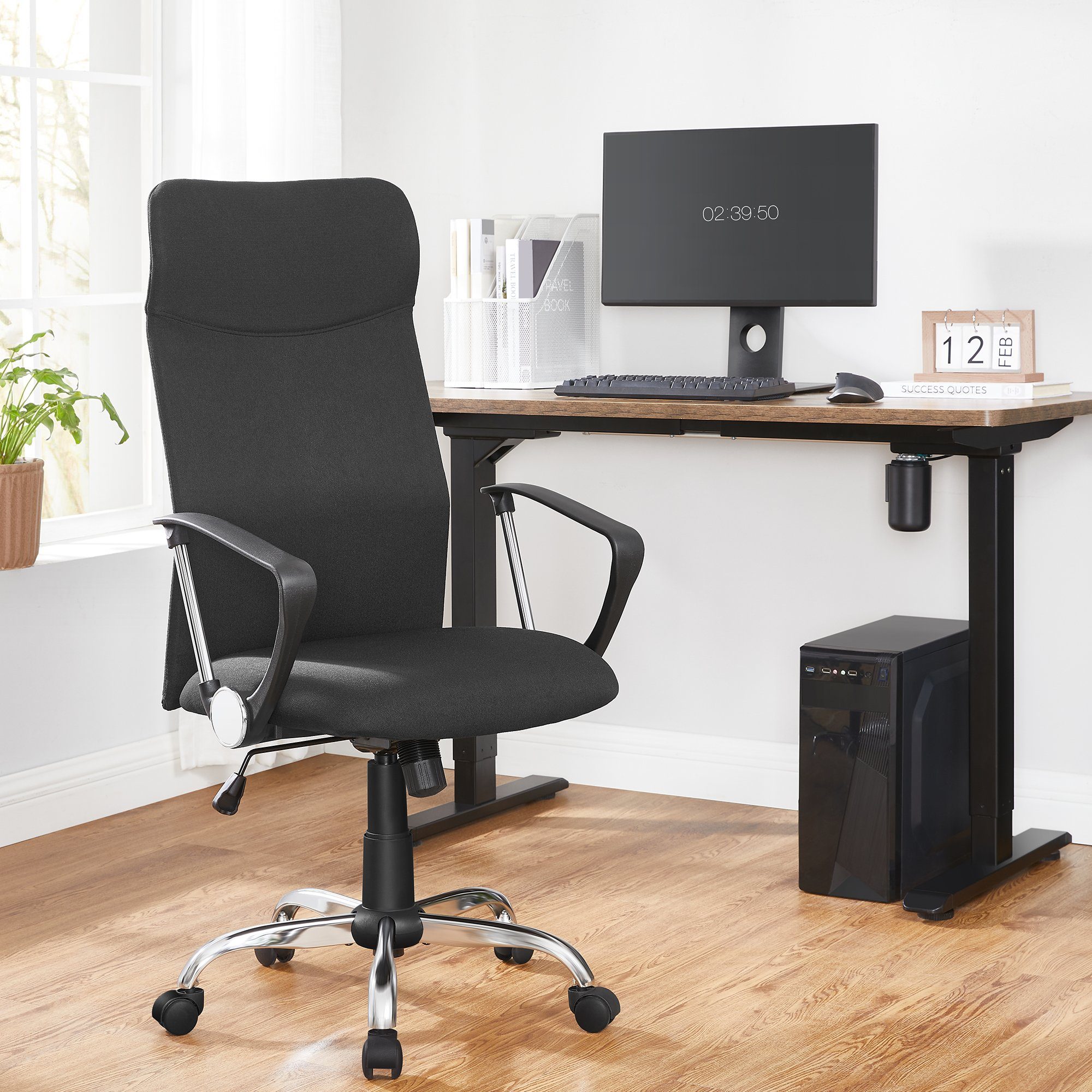SONGMICS Bürostuhl ergonomischer Schreibtischstuhl, bis 120 kg belastbar (1 St), mit gepolstertem Sitz, höhenverstellbar und neigbar, 1er Set – Bild 4 von 5