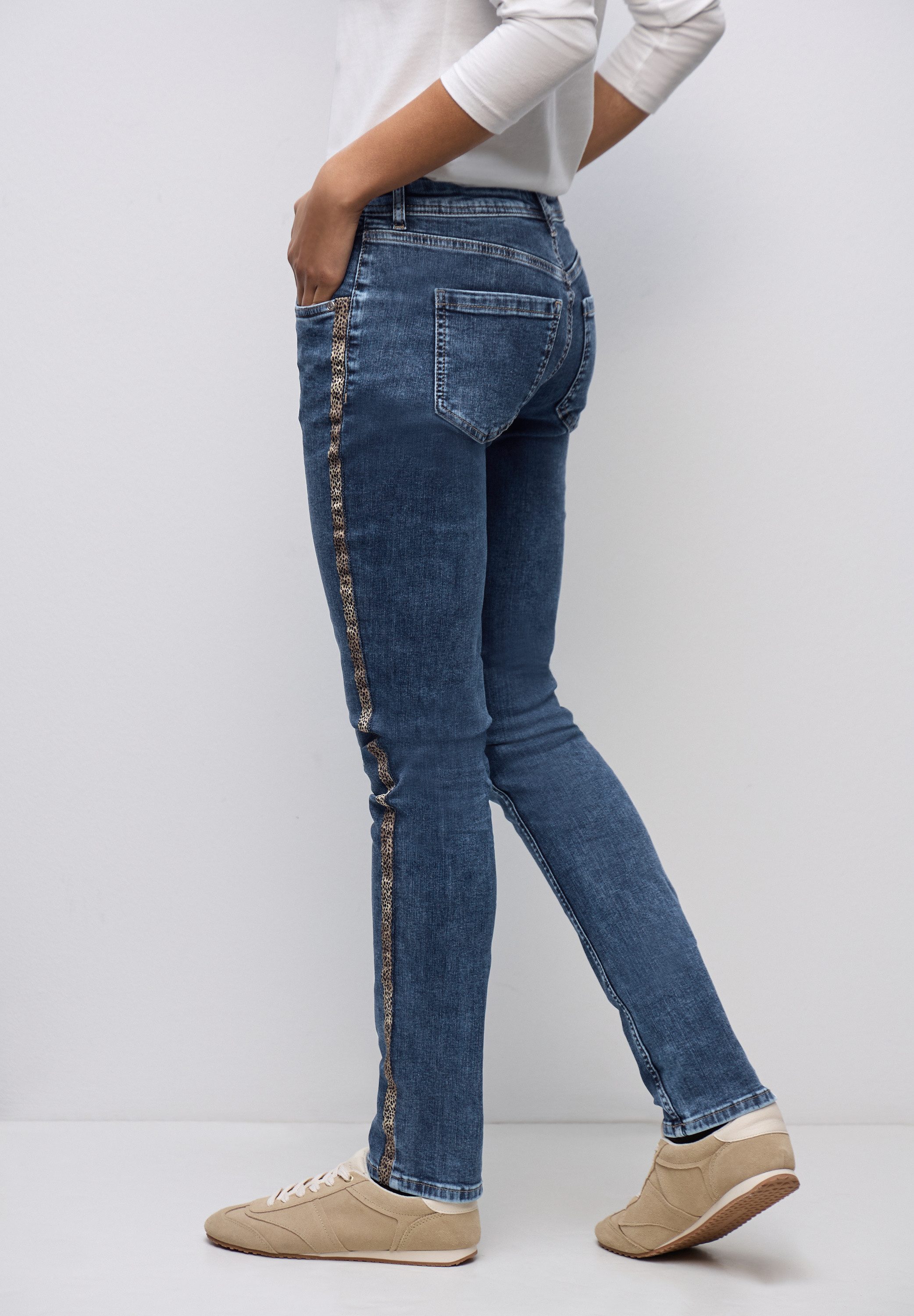 STREET ONE Comfort-fit-Jeans Middle Waist