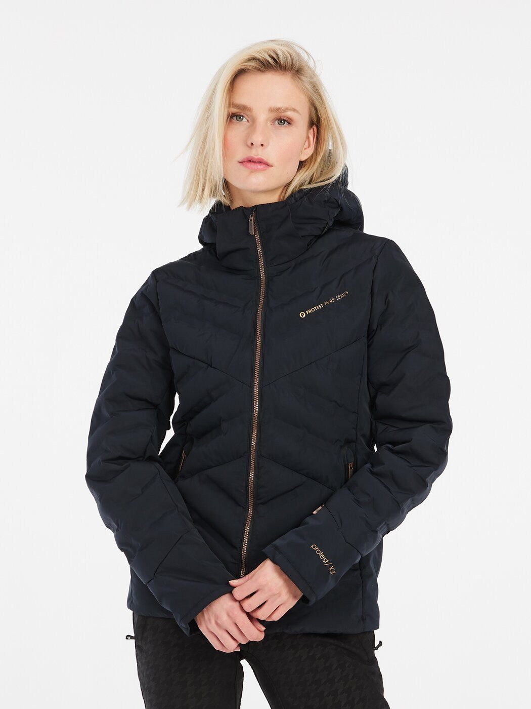 Protest Anorak PRTAPPLY snowjacket 290 True Black