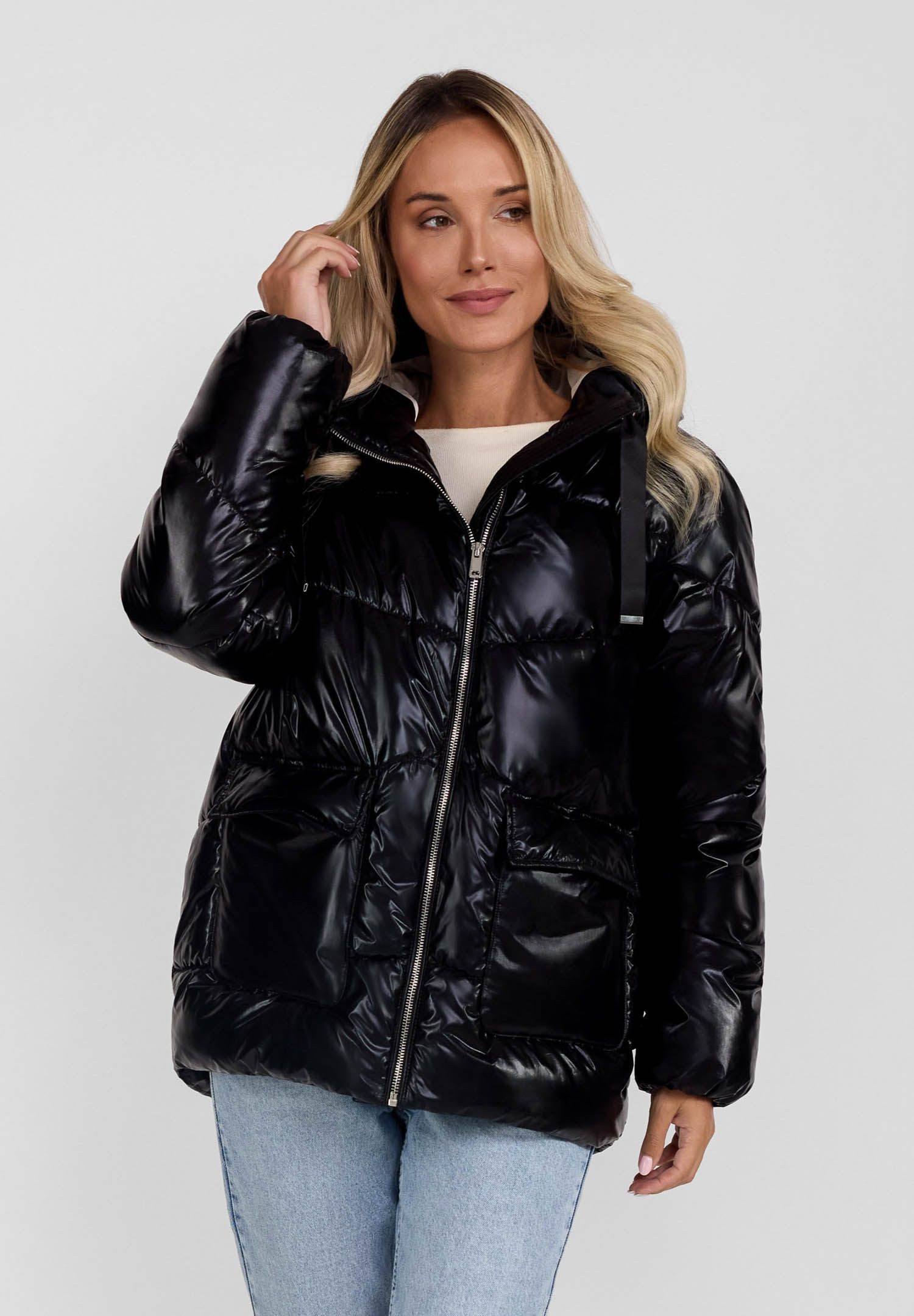 Respect Winterjacke Kurze Steppjacke mit Kapuze und Druckknopftaschen (XS-X günstig online kaufen