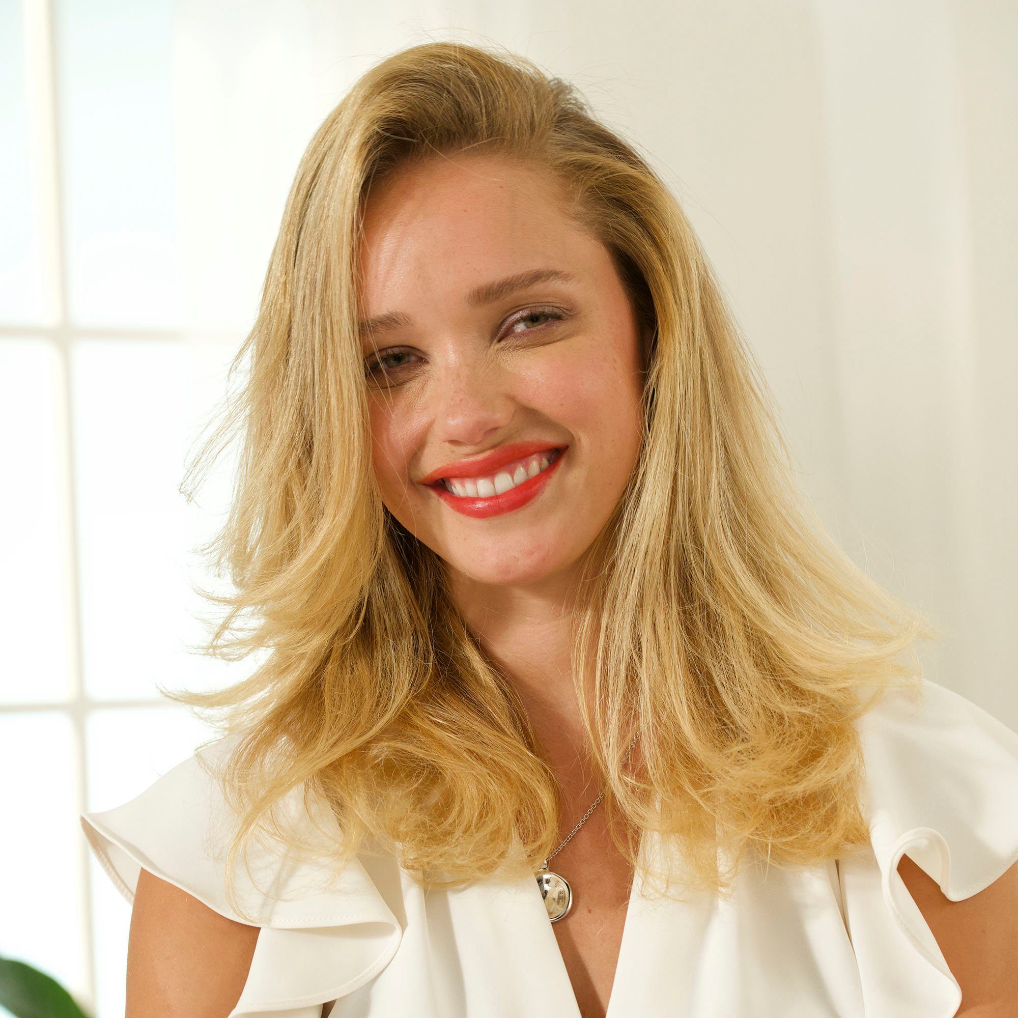 Revlon Ionic-Haartrockner SMOOTHSTAY RVDR5317, 2000 W, Gitter mit dreifacher Keramikbeschichtung und Kokosnussöl-Infusion schwarz