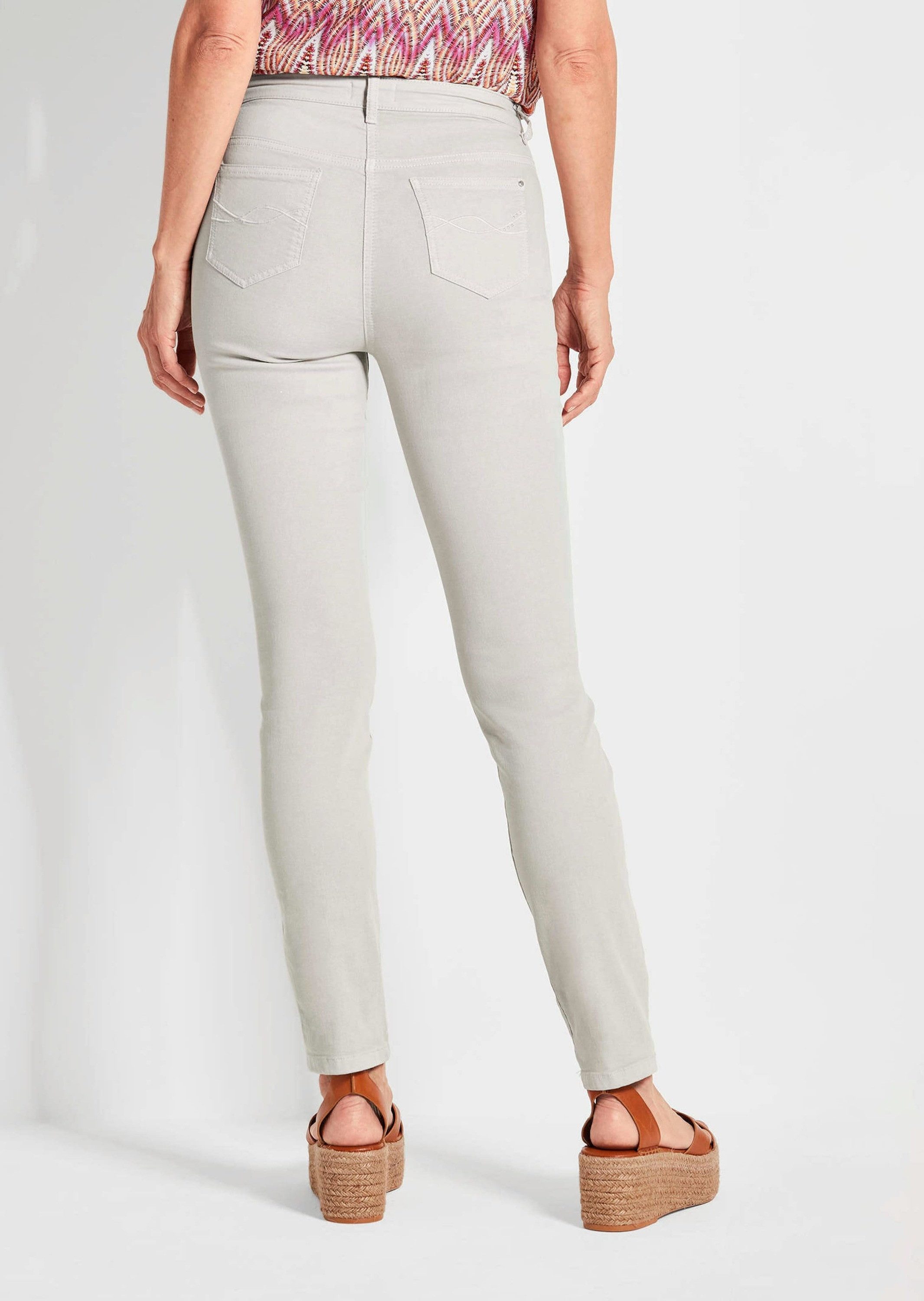 GOLDNER Bequeme Jeans Lange Freizeithose BELLA mit Formbund Slim Fit Stretch-Jeans mit hohem Komfort, Formbund