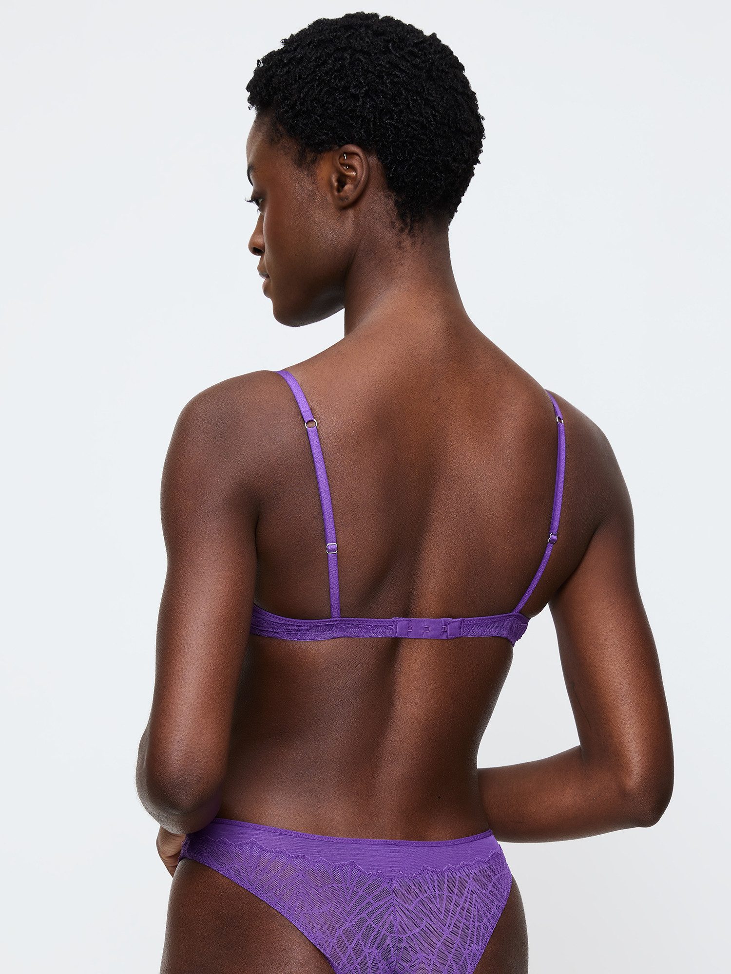Triumph Push-up-BH Red Label That Night In Vegas grafischer Spitzendesign - Push-Up-Ausschnitt - Ringdetails