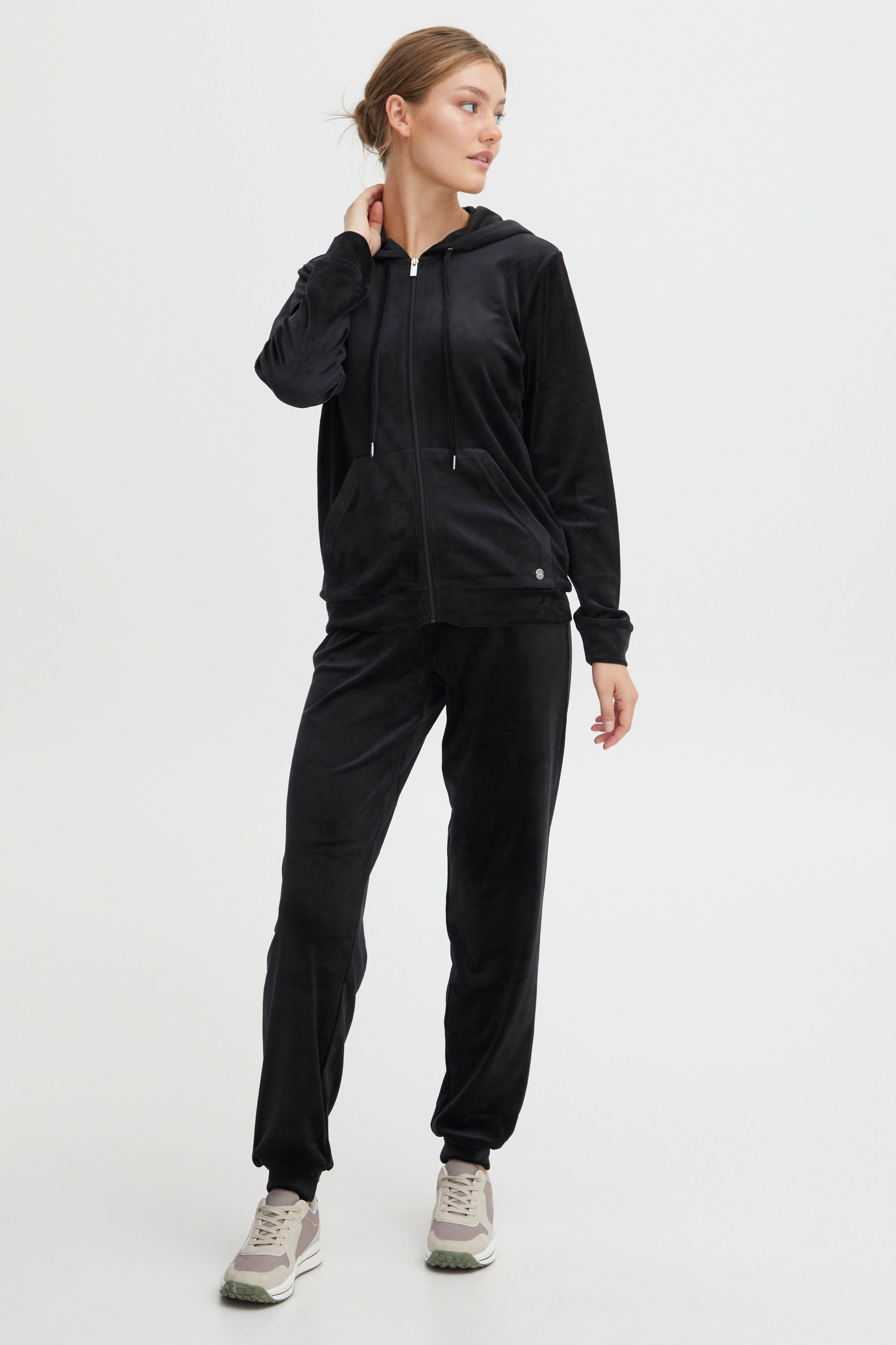OXMO Jogginganzug OXMitta günstig online kaufen