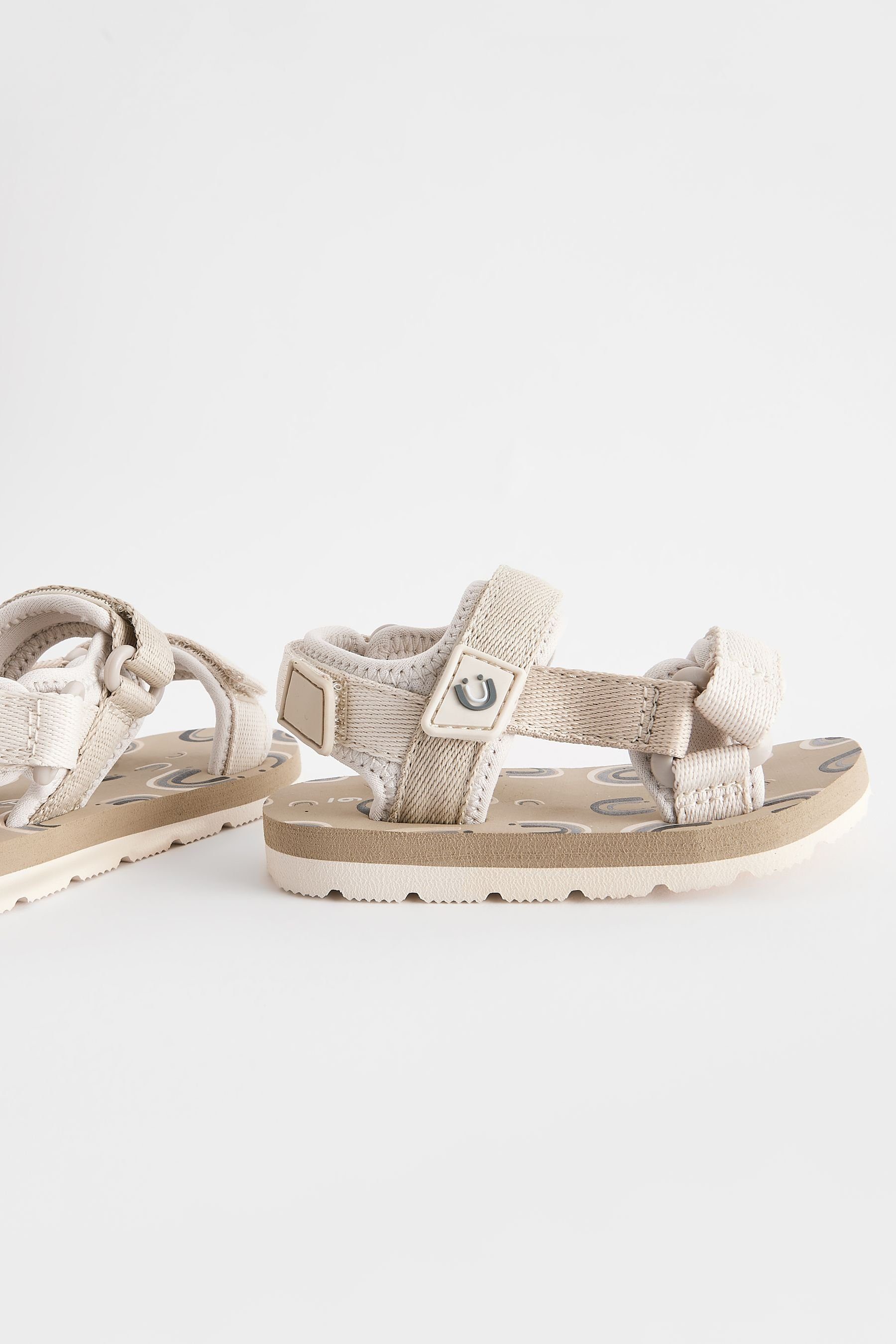 Next Trekker-Sandalen mit verstellbaren Klettriemen Sandale