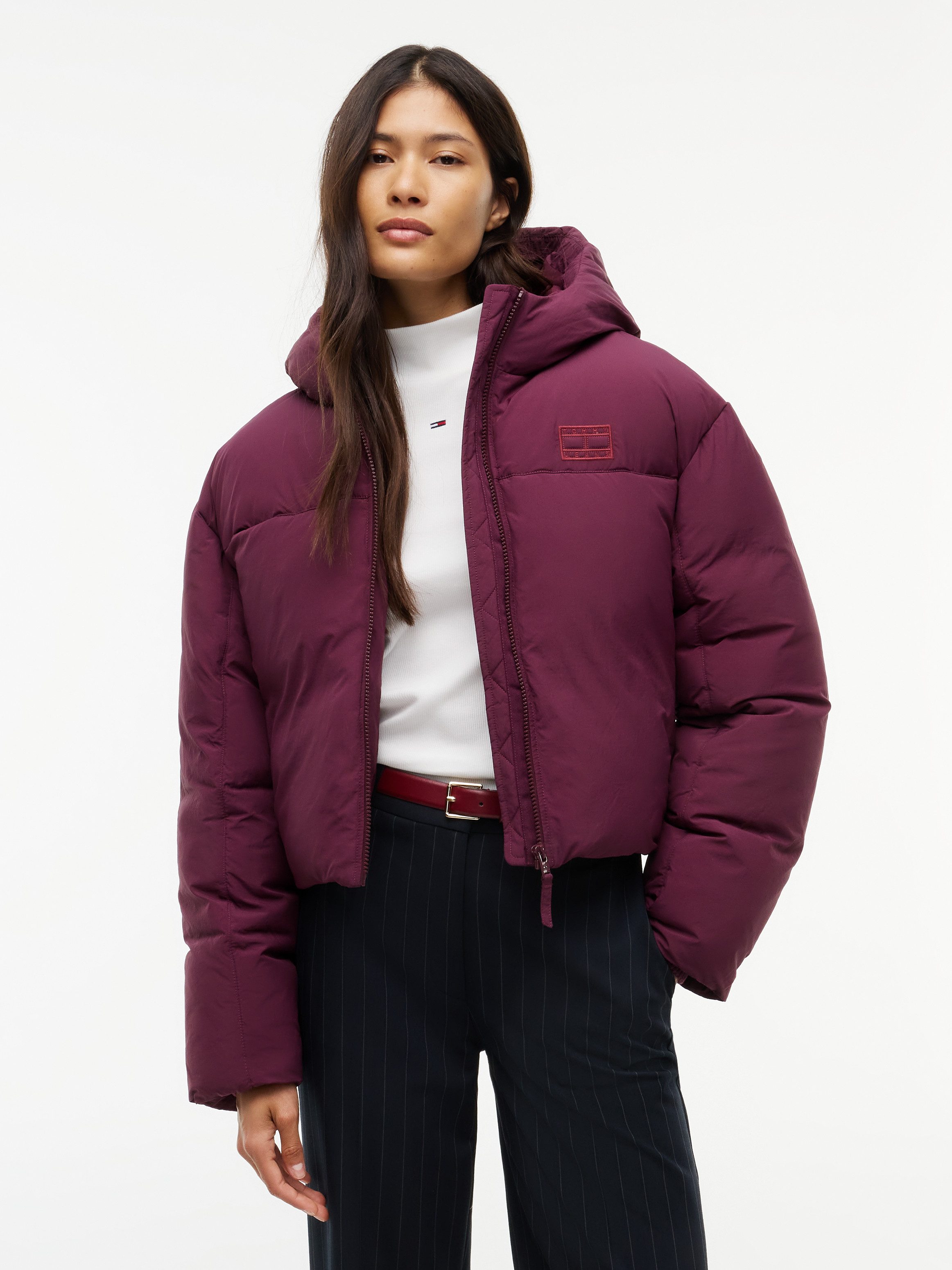 Tommy Jeans Steppjacke TJW HOODED FLAG PUFFER EXT Kunstfaser