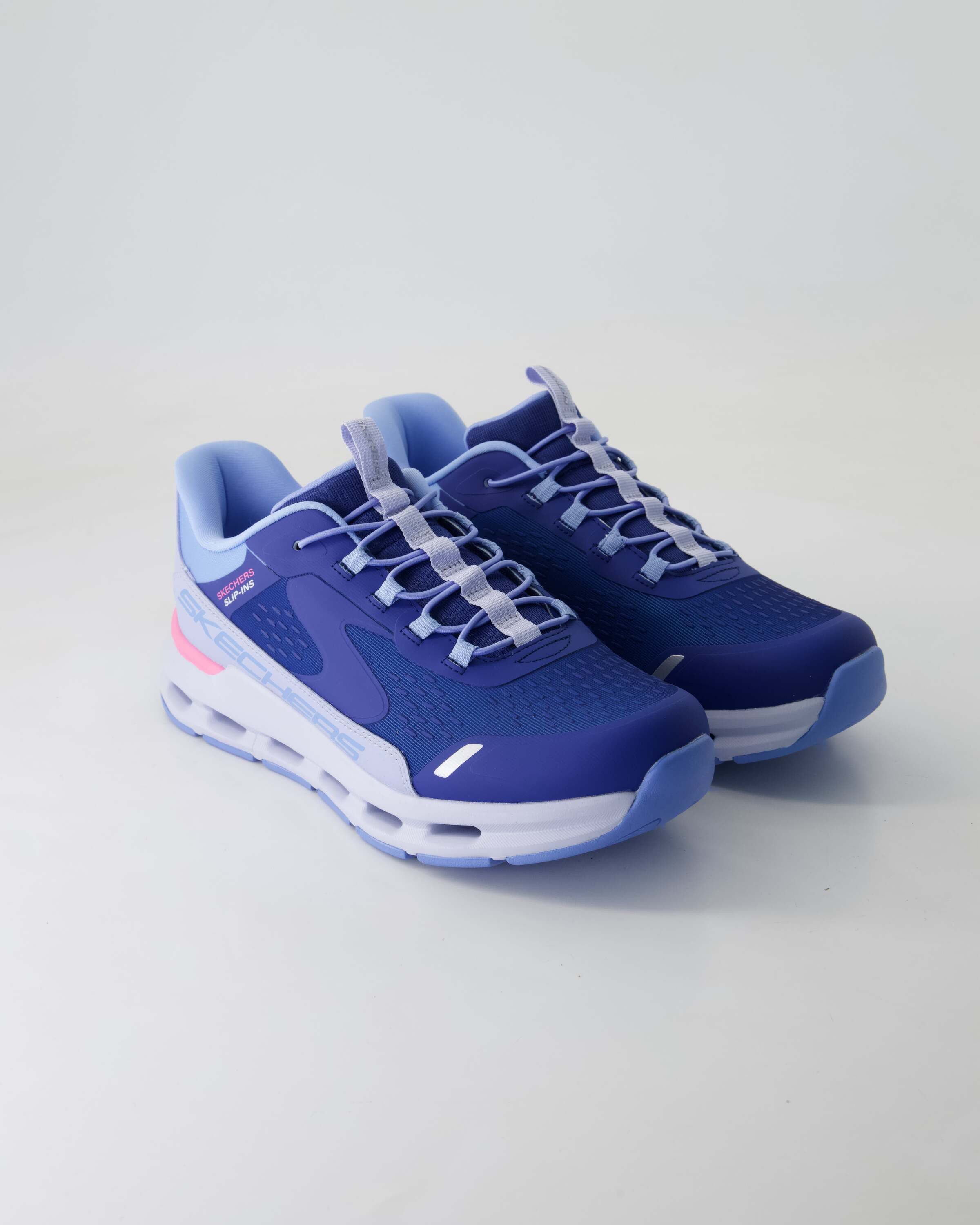 303654L Sneaker