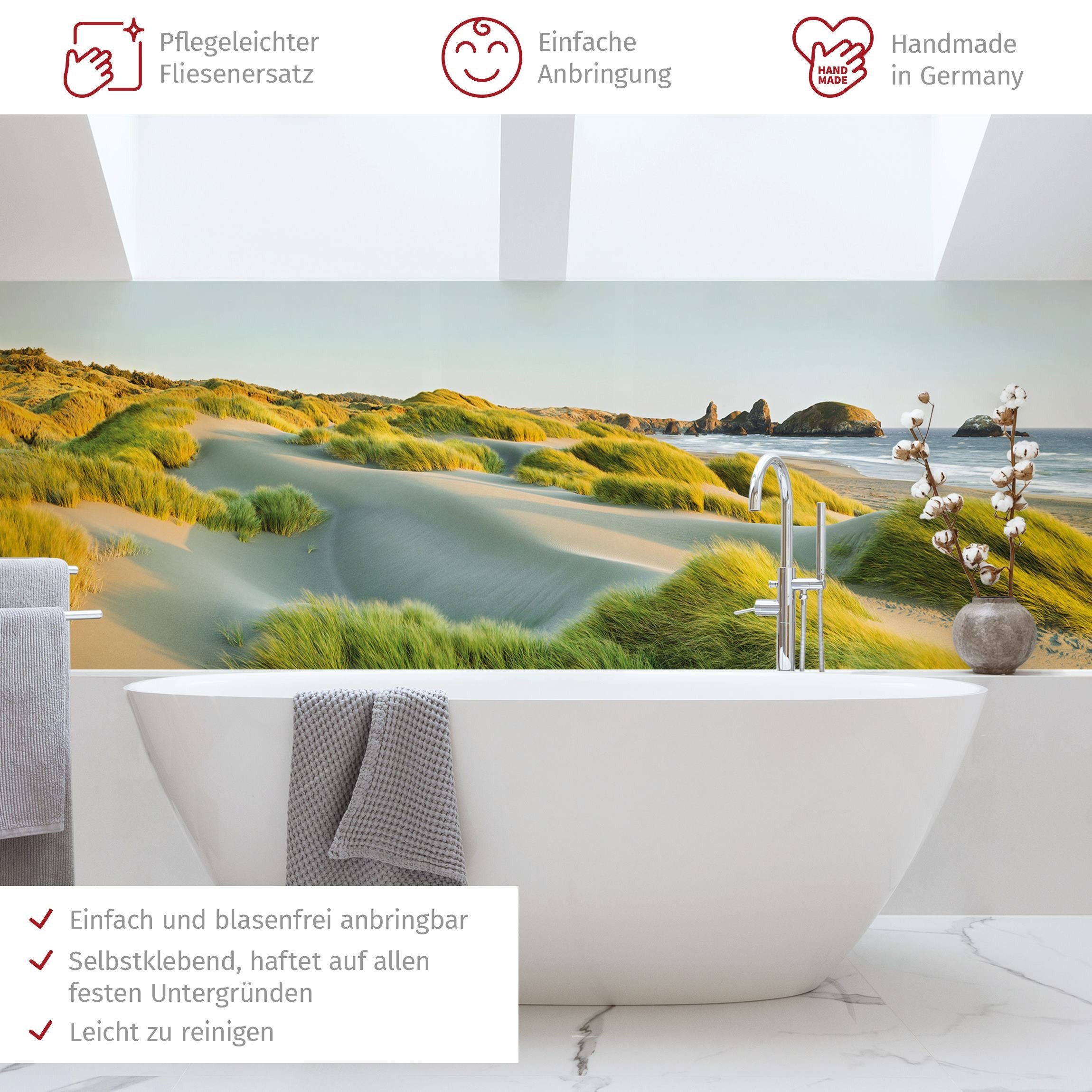 Bilderdepot24 Badrückwand grün fugenlose Wandverkleidung Bad Tropisch, (Hartfolie matt » Selbstklebend SMART 0,35 mm), wasserfestes Wandpaneel Dünen Gräser Meer