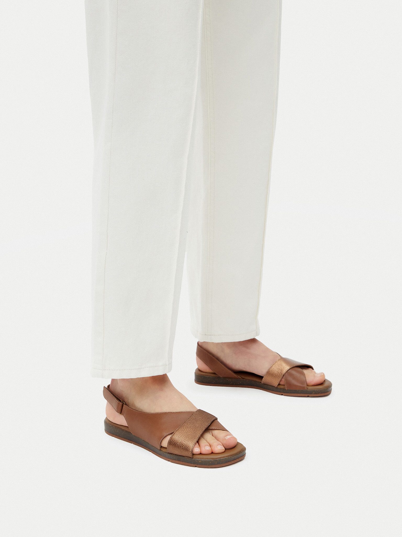 LASOCKI Lasocki Damen Sandals Braun WI16-740A-01L Sandale