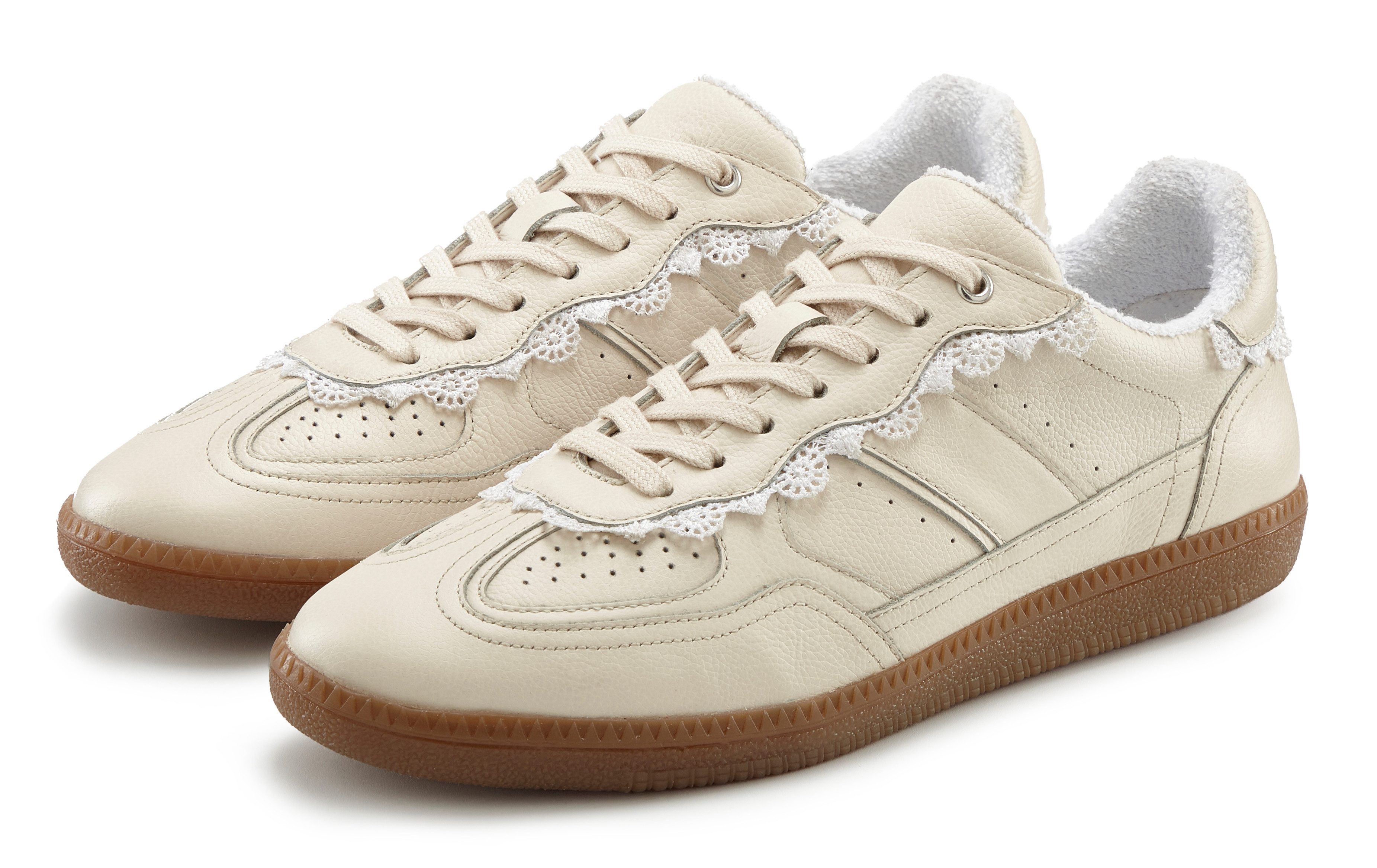 LASCANA Sneaker Freizeitschuh, Halbschuh aus Leder mit Spitzen Details günstig online kaufen
