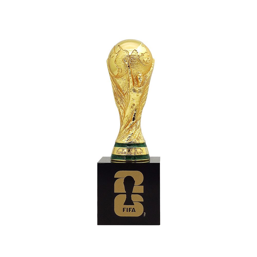 FIFA Dekoobjekt FIFA26 70mm 3D Trophy Replica with Pedestal