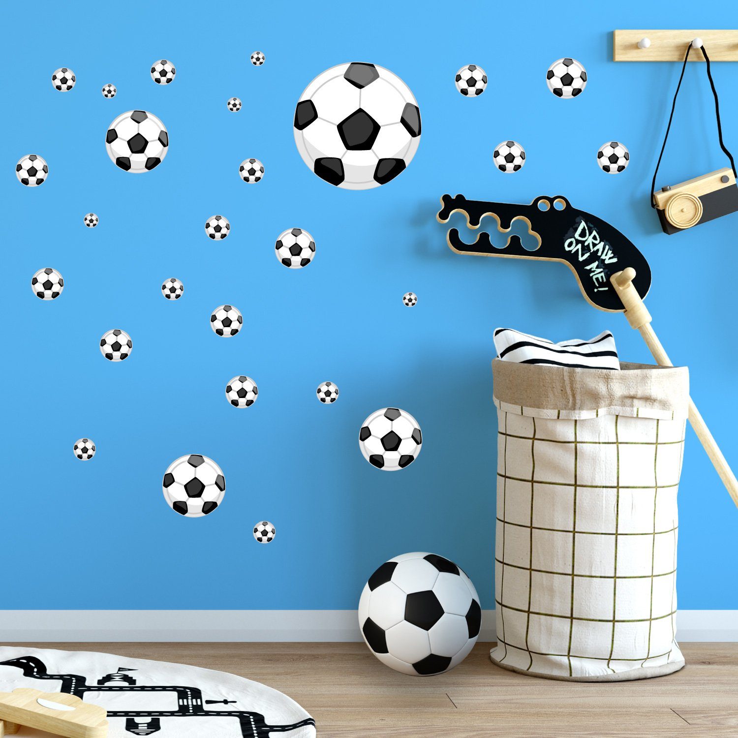 Sunnywall Wandtattoo Fussbälle Wandsticker Wandtattoo (2 St) günstig online kaufen