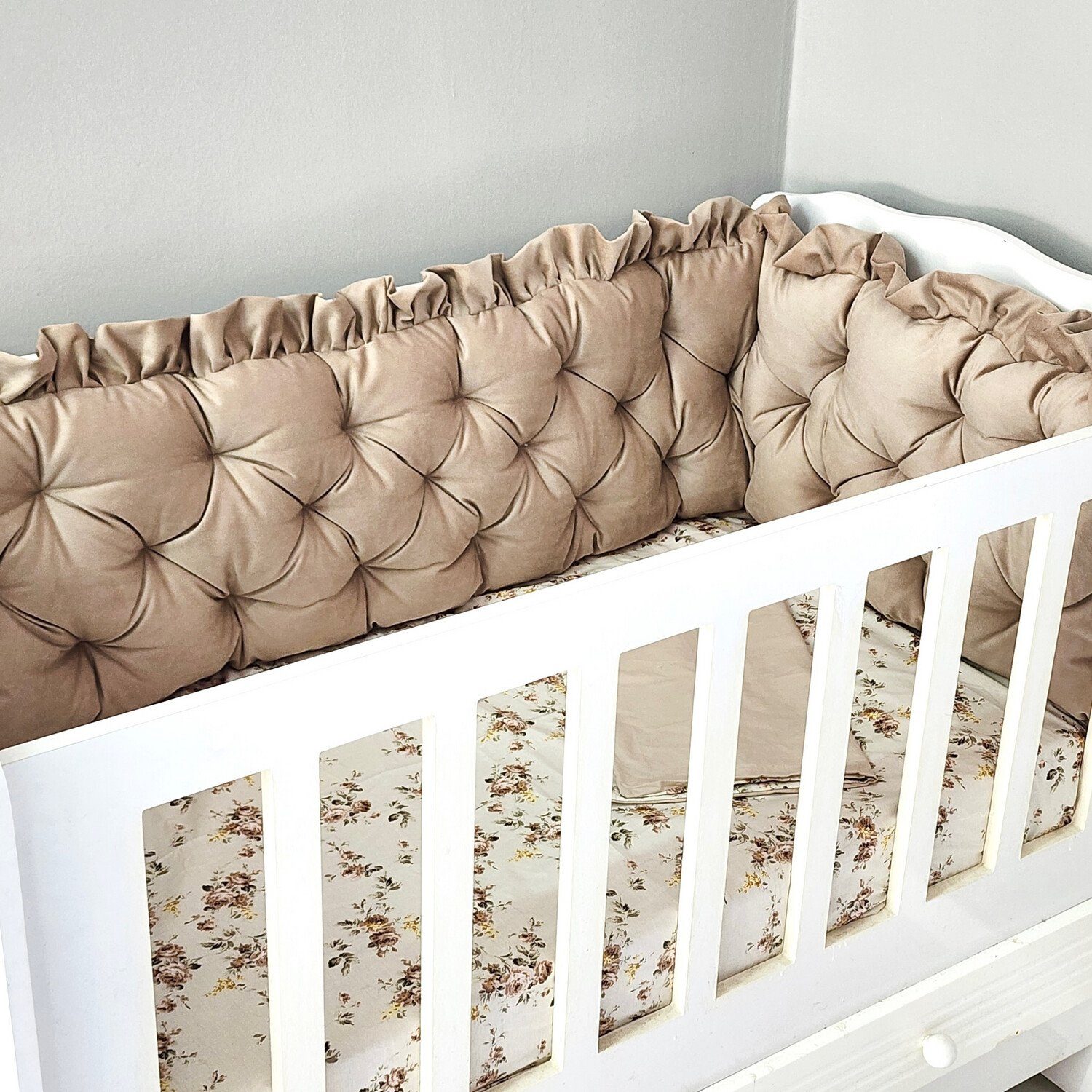 Baby Fancyroom Bettnestchen Samt Bettumrandung Nestchen Volant Kantenschutz Babybett Gitterbett, (weicher Samtstoff, hochwertig, Bettwäsche oder Bettumrandung), Premium Samt