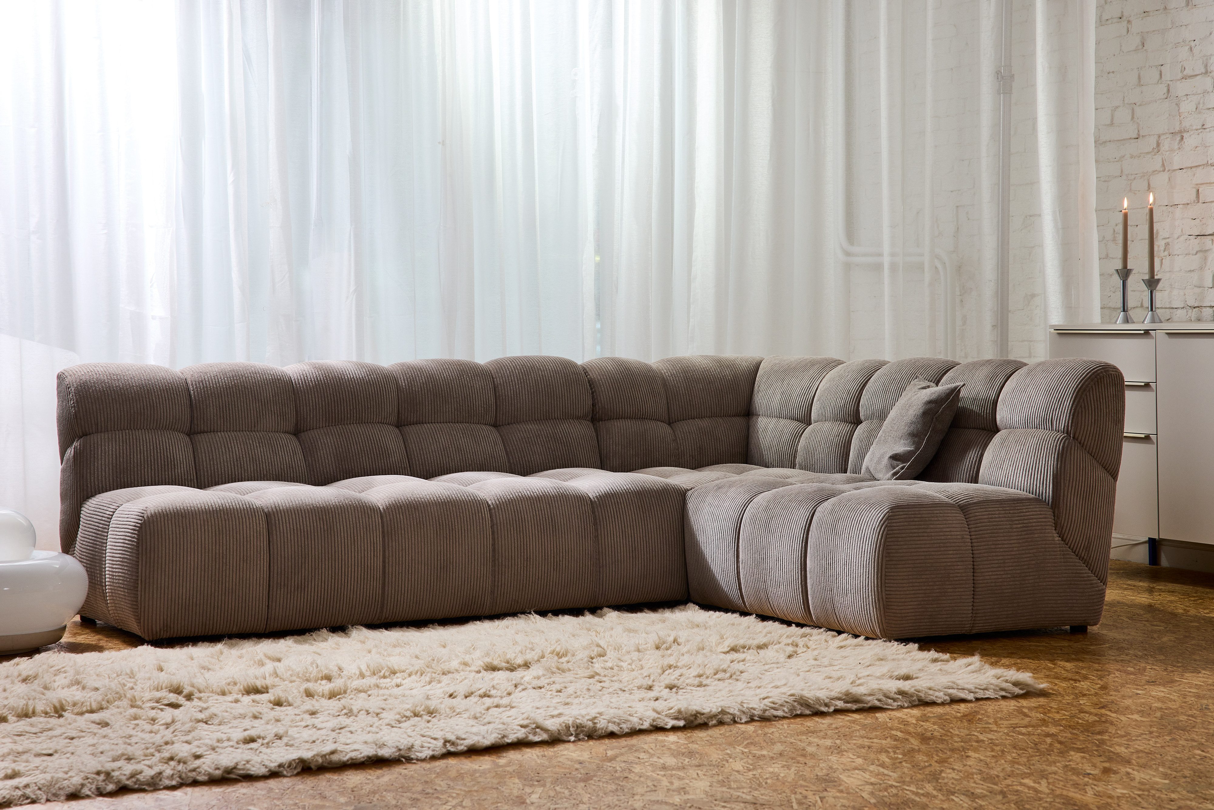 TOM TAILOR HOME Ecksofa SOFT CUBE – stylische Retrovibes durch markante Kachelsteppung, angenehm weicher Sitzkomfort, 265x195, mit optionaler Armteilfunktion