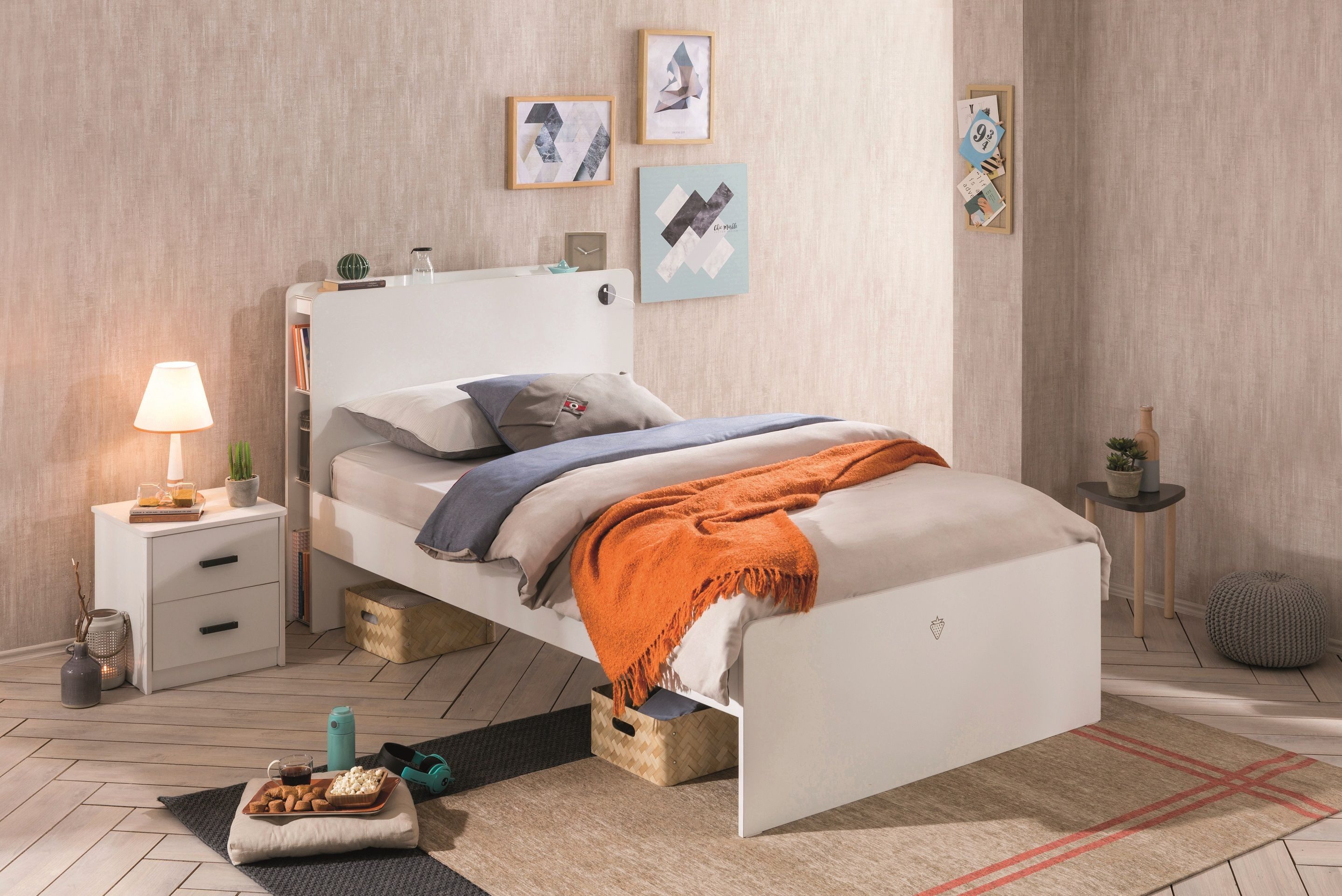 Möbel-Zeit Kinderbett Cilek WHITE Bett, 100x200 cm inklusive USB-Dose am Kopfteil