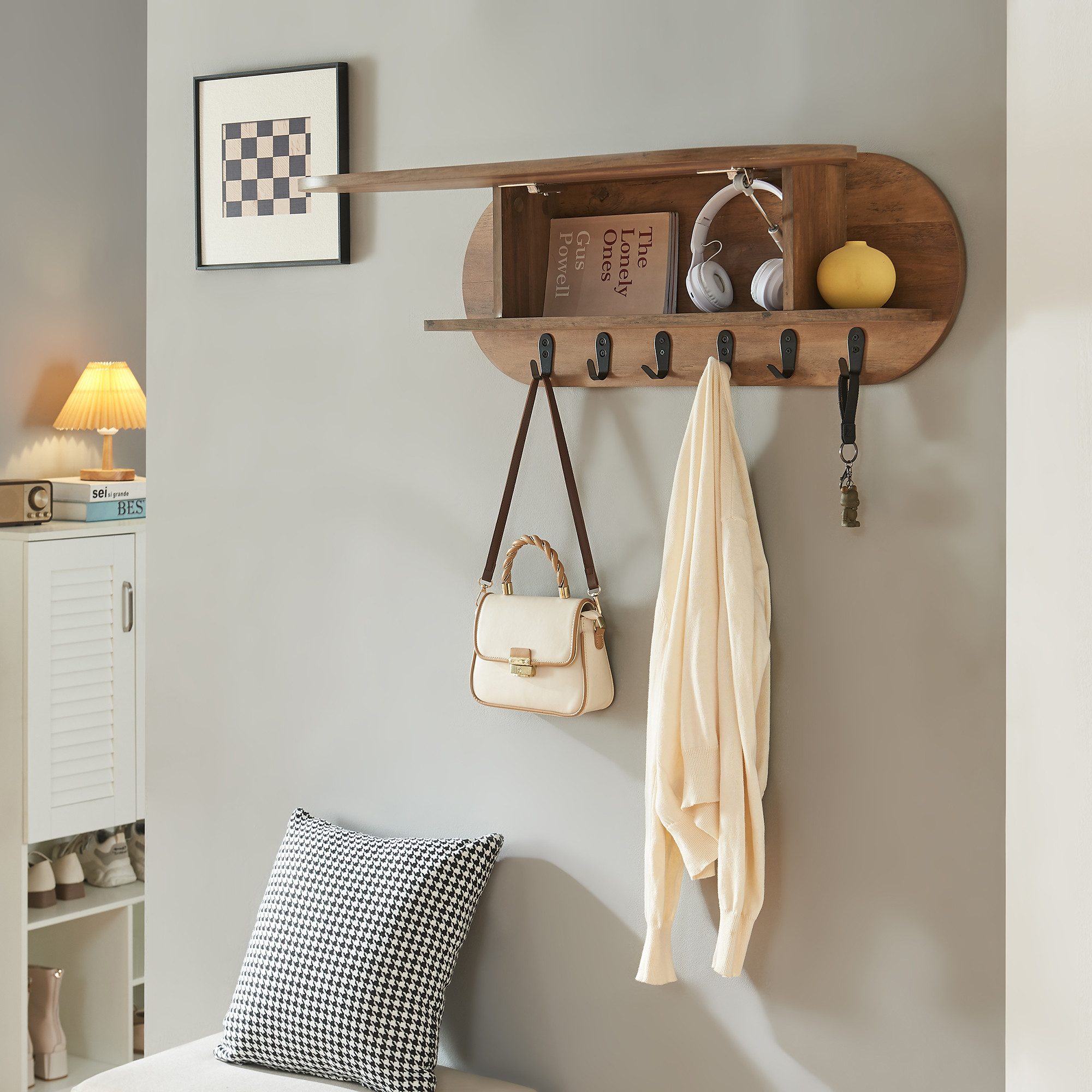 en.casa Wandgarderobe, »Vilkön« mit Ablagefach 6 Haken 80x16x30 cm Walnussoptik