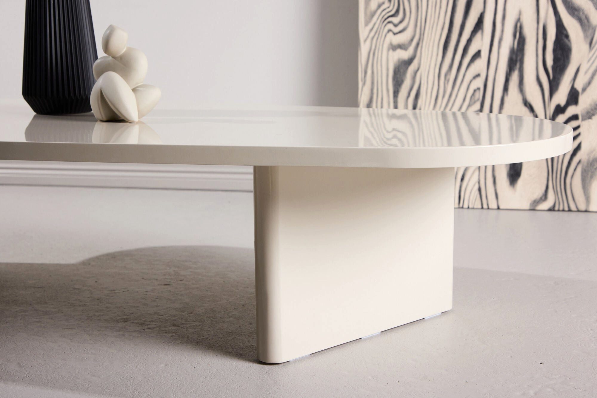 Venture Home Couchtisch