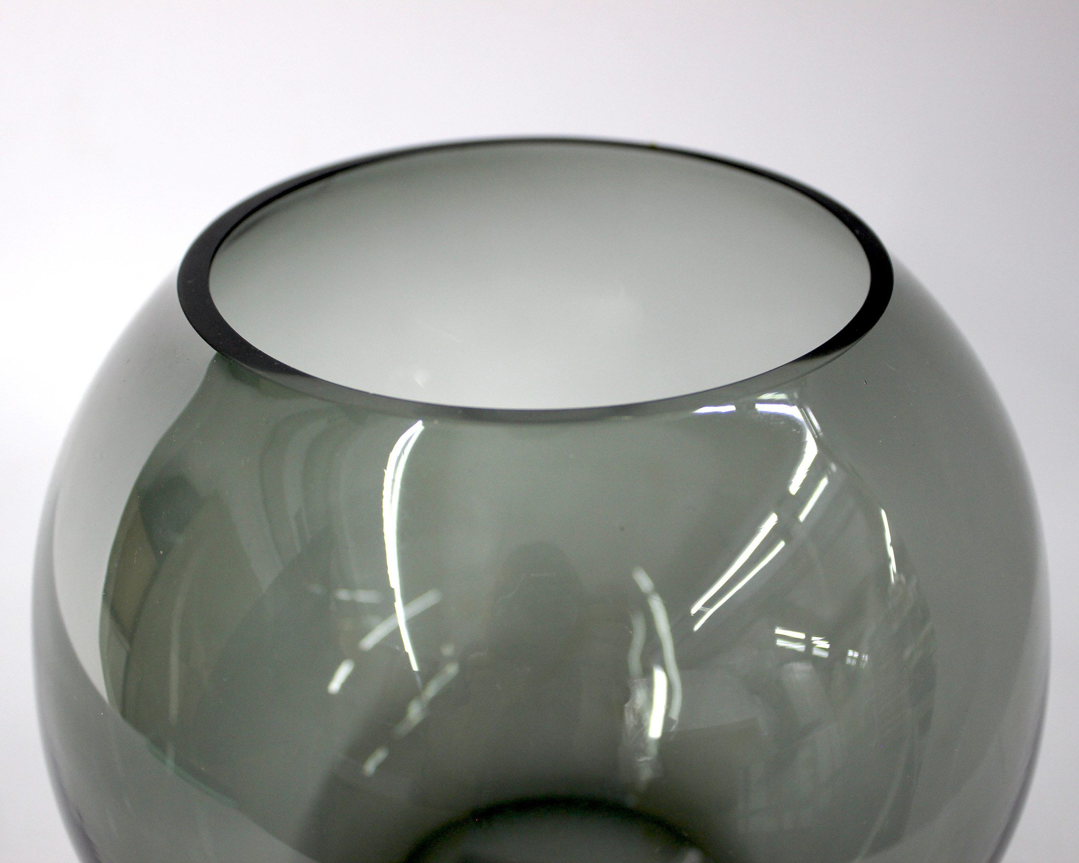 Signature Home Collection Kugelvase Vase Glas rund bernstein grau Glasvase handgemacht Tischvase (1 St., 1 Vase), breiter Rand, dekorative Vase aus braunem Glas