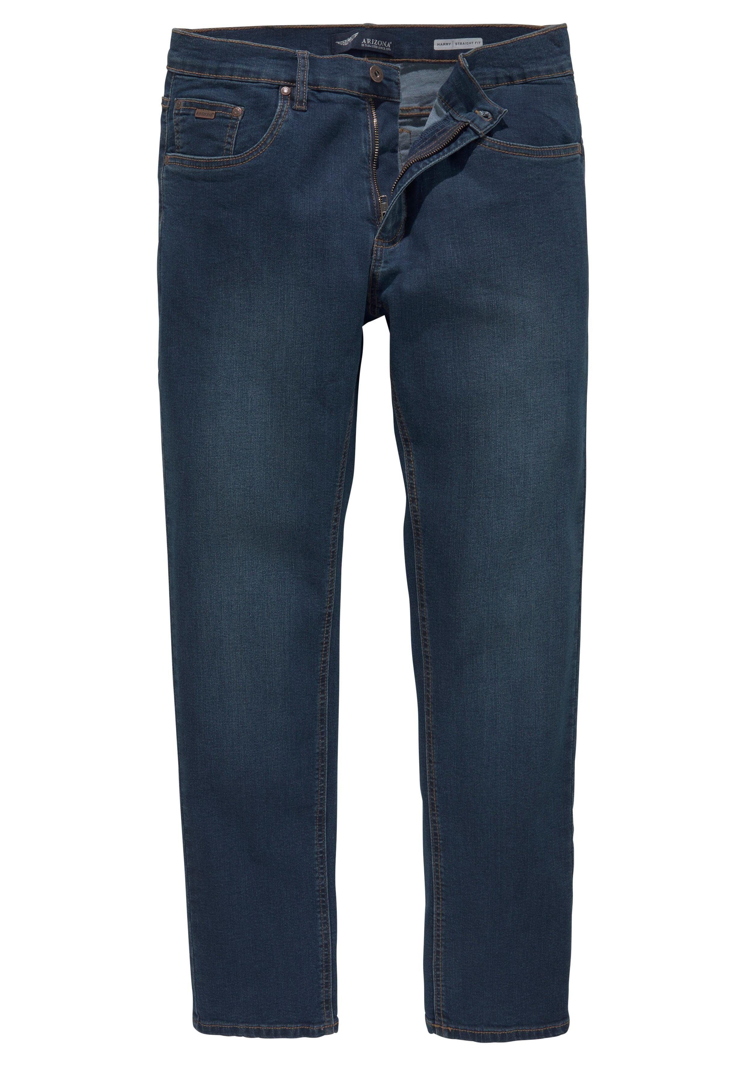 Arizona Straight-Jeans gerade Beinform, dezente Used-Waschung, niedrige Leibhöhe. Reduzierter Preis € 32,99. Unverbindliche Preisempfehlung € 39,99