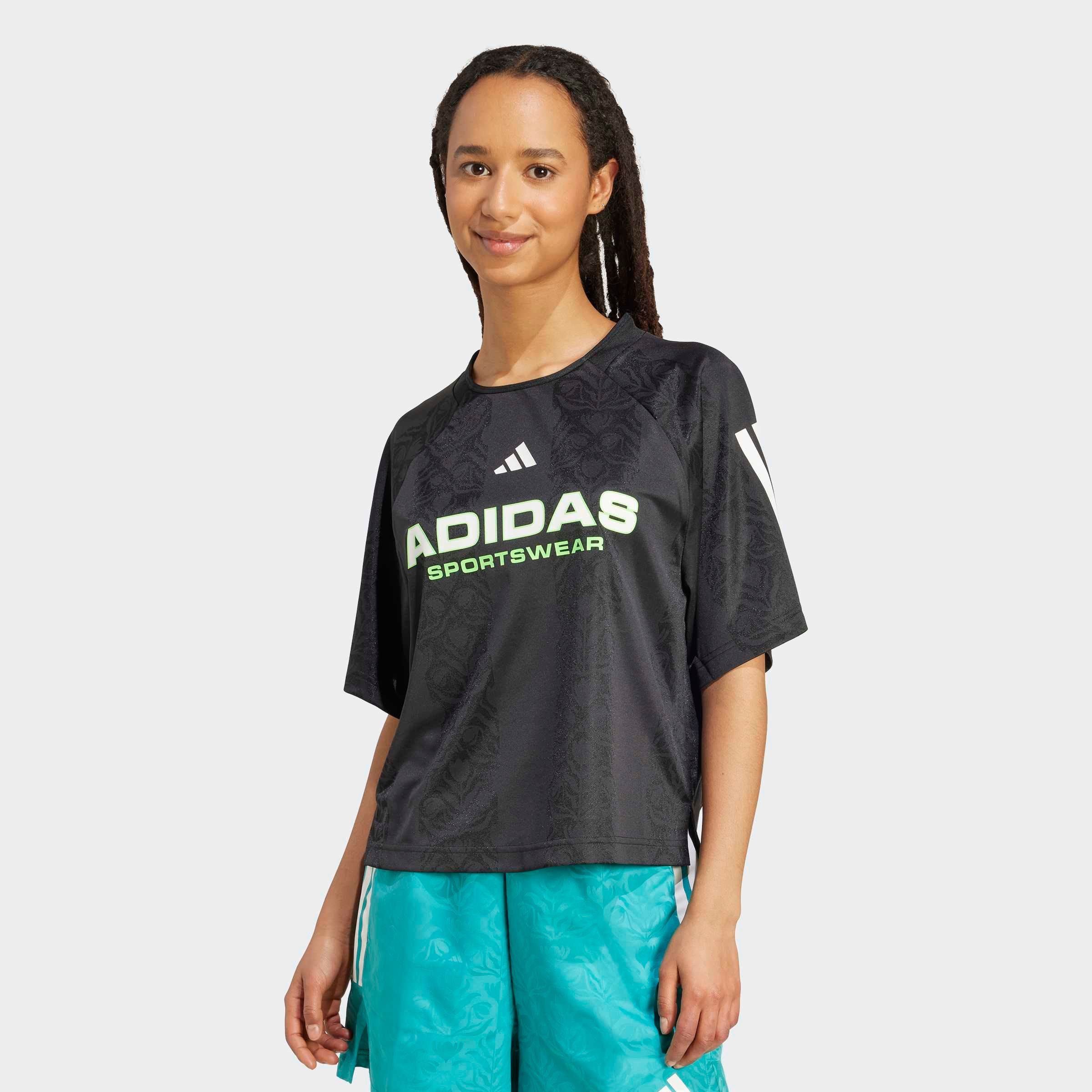 adidas Sportswear T-Shirt W TIRO Q3 TEE sportlicher Stil, Rundhalsausschnitt, aus atmungsaktivem Polyester. Reduzierter Preis € 34,99. Unverbindliche Preisempfehlung € 50,00