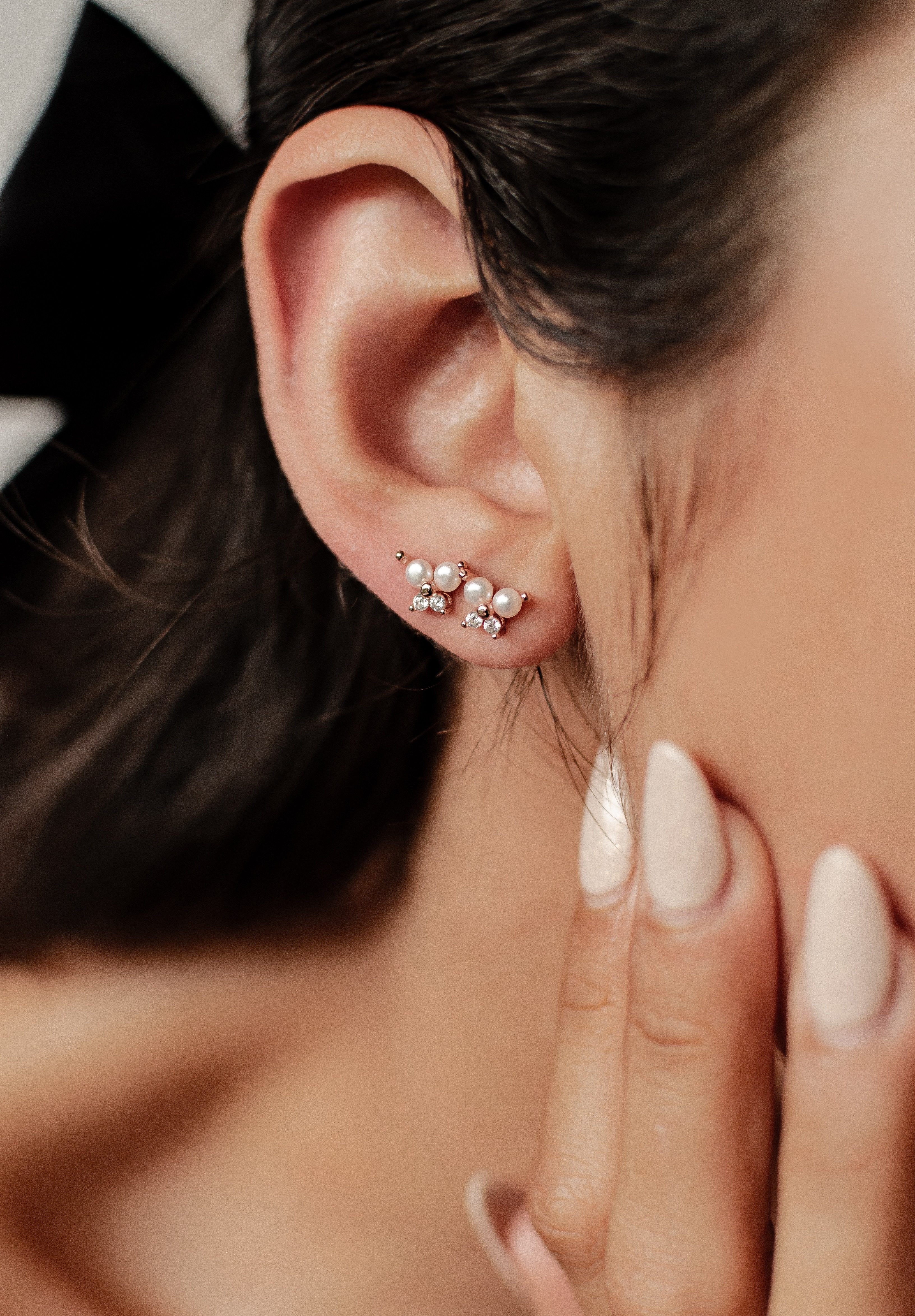 Hey Happiness Perlenohrringe Perlenohrringe Schmetterling Zirkonia, Ohrstecker 18K Gold Roségold, 925 Silber Damen Ohrringe Perle weiß Kristall, Geschenk Idee