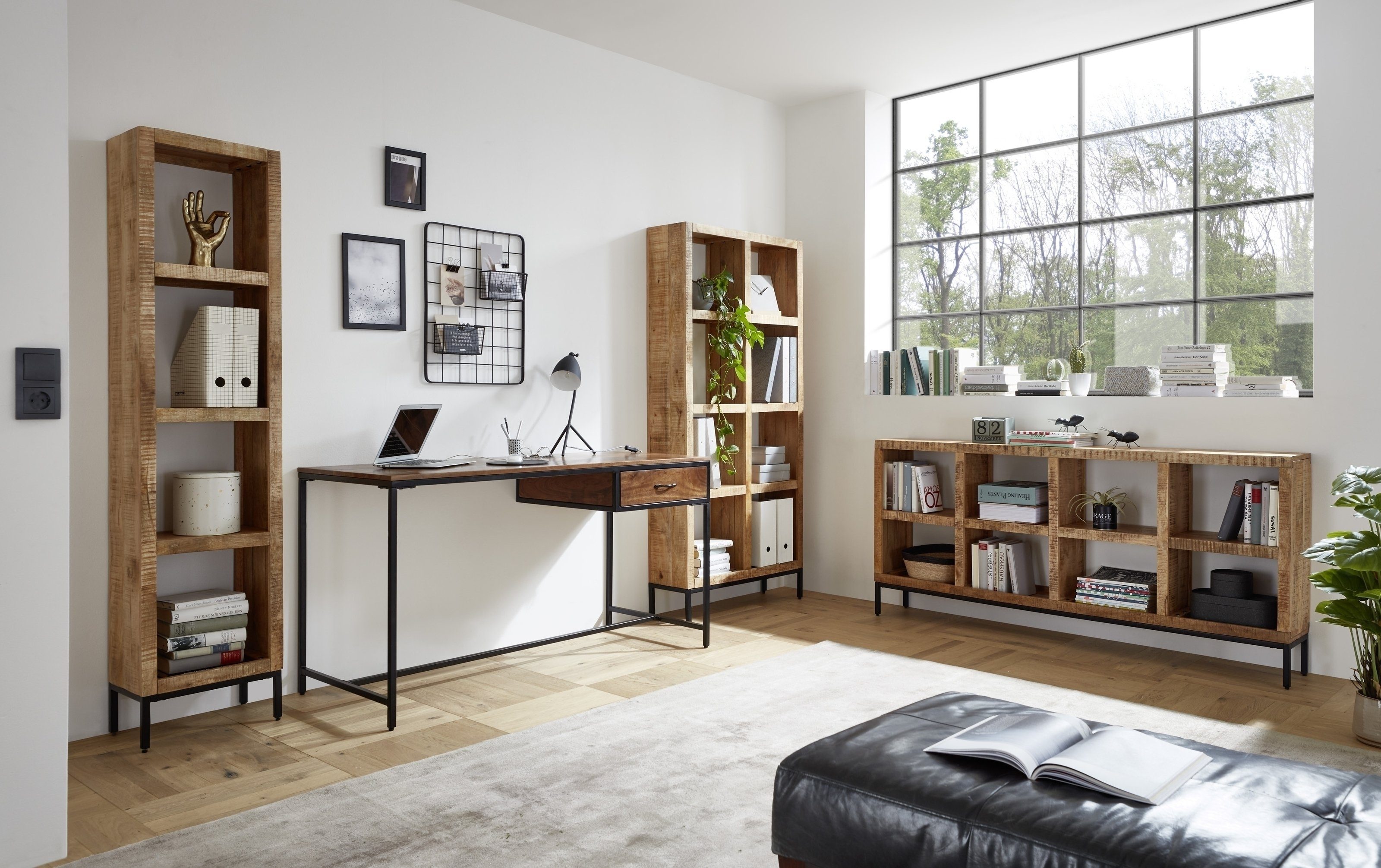 PREISBRECHER Schreibtisch Hapur, in Akazie und schwarz, Akazie - 140x79x60cm (BxHxT)