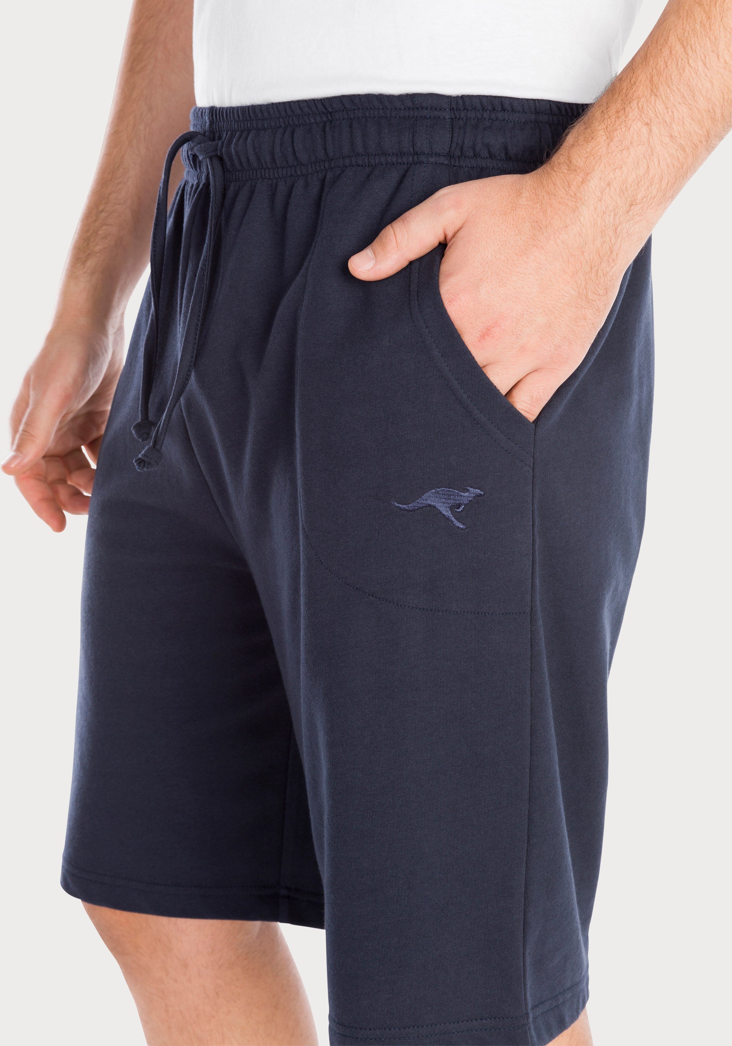KangaROOS Sweatshorts kurze Jogginghose aus weicher Sweatware mit Kordel