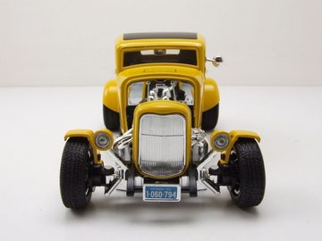 Motormax Modellauto Ford Coupe 1932 American Graffiti Hot Rod gelb Modellauto 1:18 Motorma, Maßstab 1:18