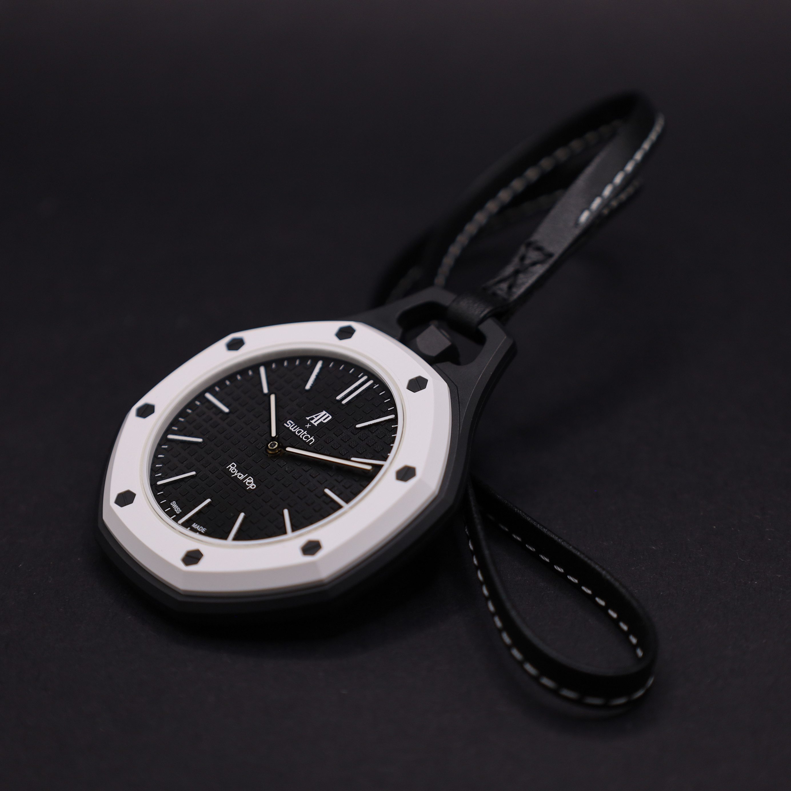 Swatch Mechanische Uhr Audemars Piguet x Swatch Royal Pop OCHO NEGRO 40mm, (1-tlg)