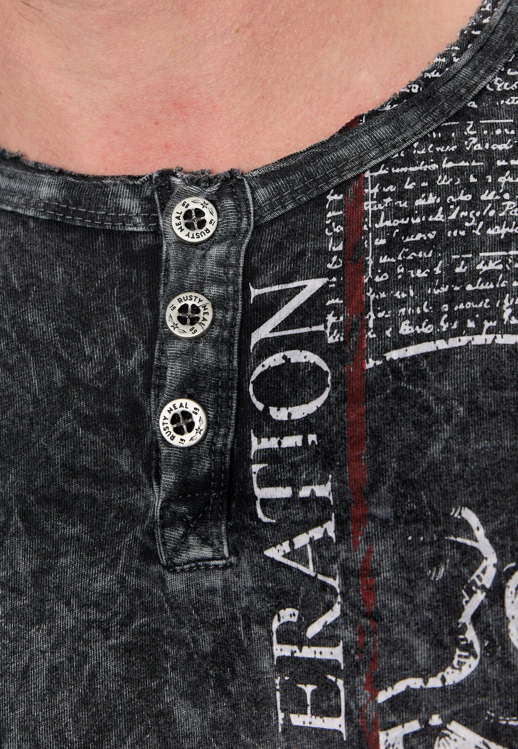 Rusty Neal T-Shirt im Used-Look mit Allover-Print