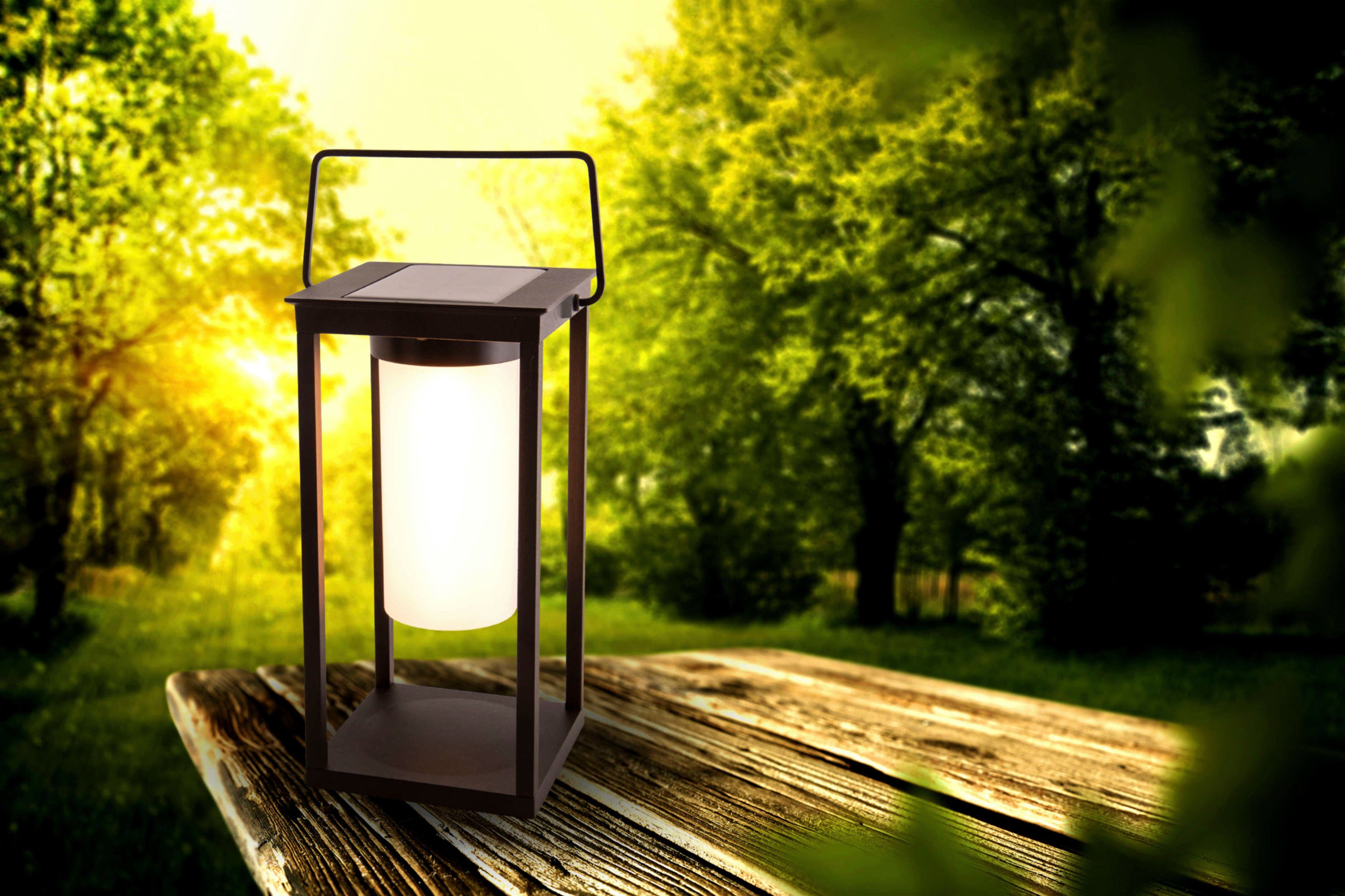 näve LED Solarleuchte Camping, USB-Ladefunktion, mehrere Helligkeitsstufen, LED fest integriert, Warmweiß, mit Henkel, 2 Helligkeitsstufen per Touch, USB Ladeanschluss, schwarz