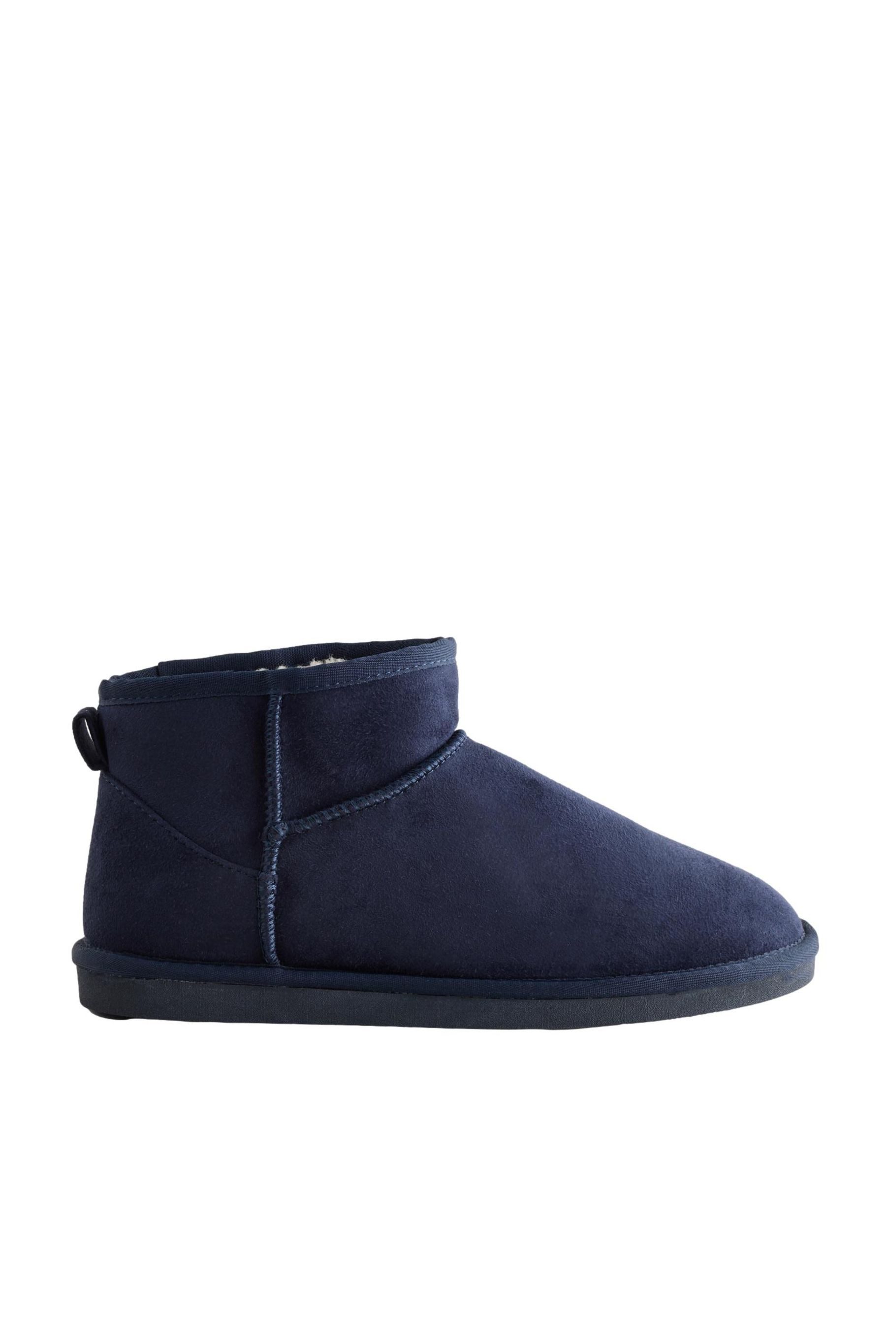 Hausstiefel aus Mikrovelours Hausschuh