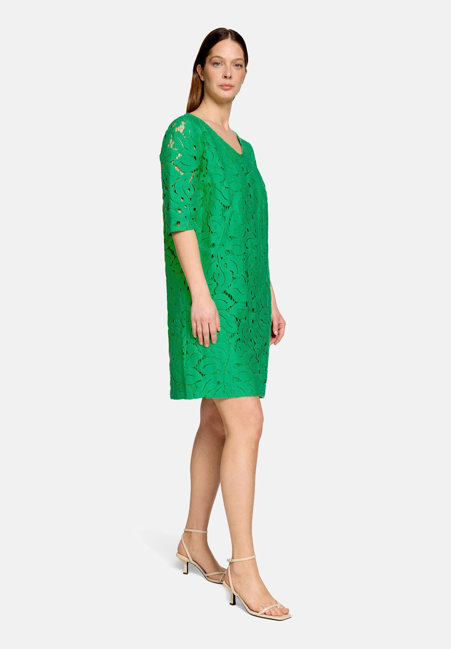 Betty Barclay Spitzenkleid Damen mit V-Ausschnitt