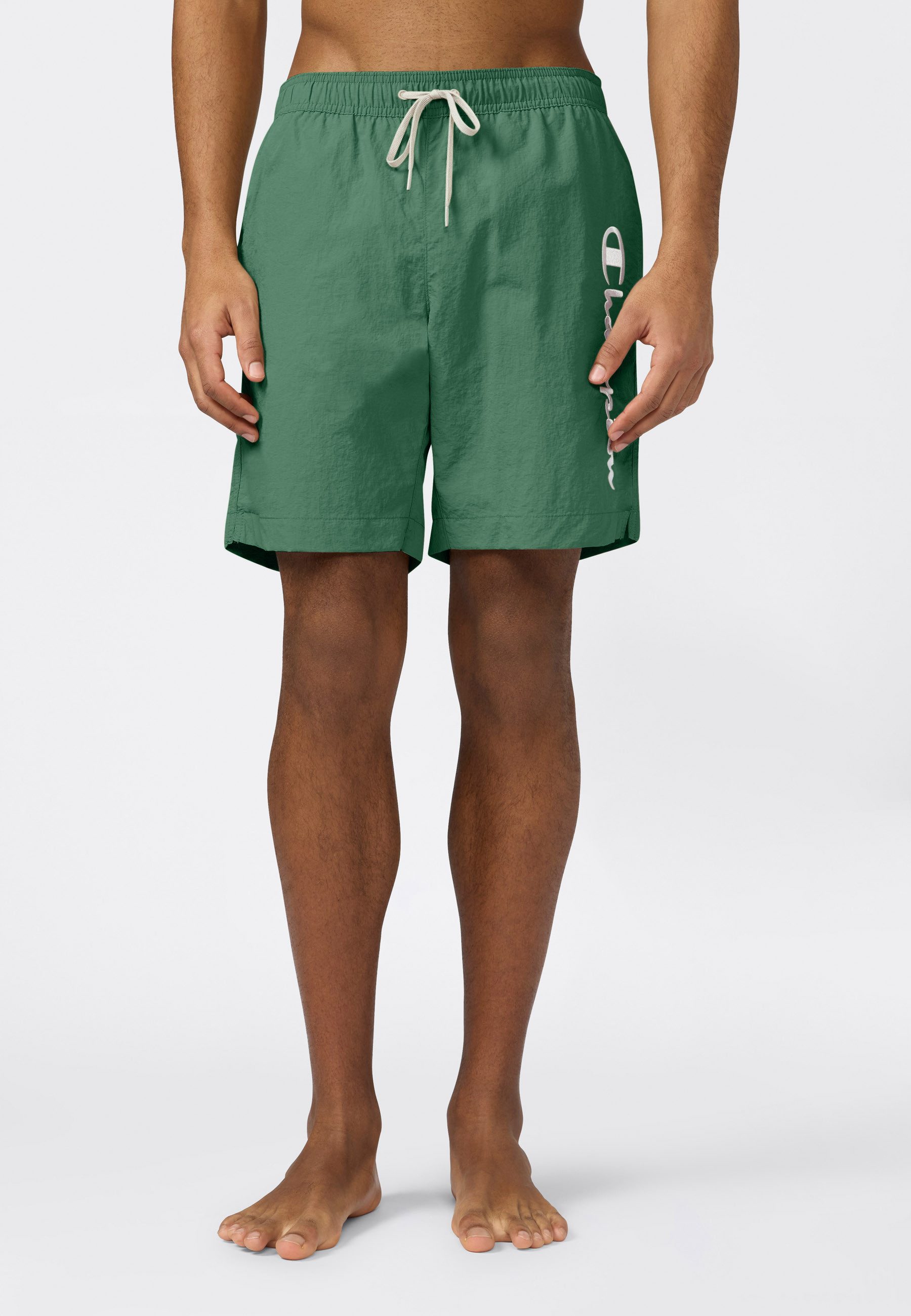 Champion Badeshorts Beachshort Standard Fit mit Logostickerei, unifarben, pflegeleicht, schnell trocknend