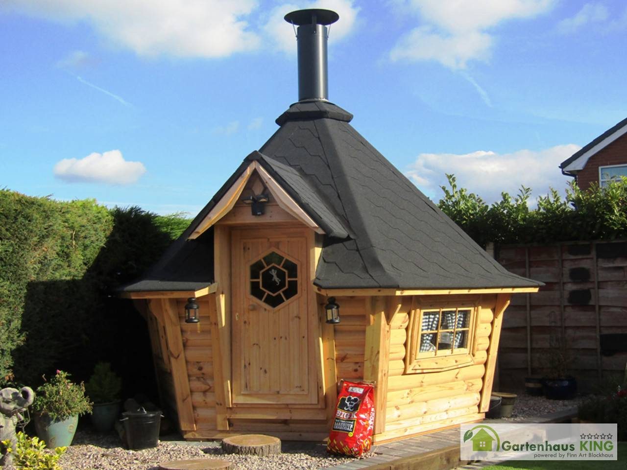 Finn Art Blockhaus Grillkota Grillpavillon 6-eckig Exklusiv 7 max. 12 Personen, BxT: 368x319 cm, Schindeln schwarz, mit Grillanlage, mit 28 mm Fußboden