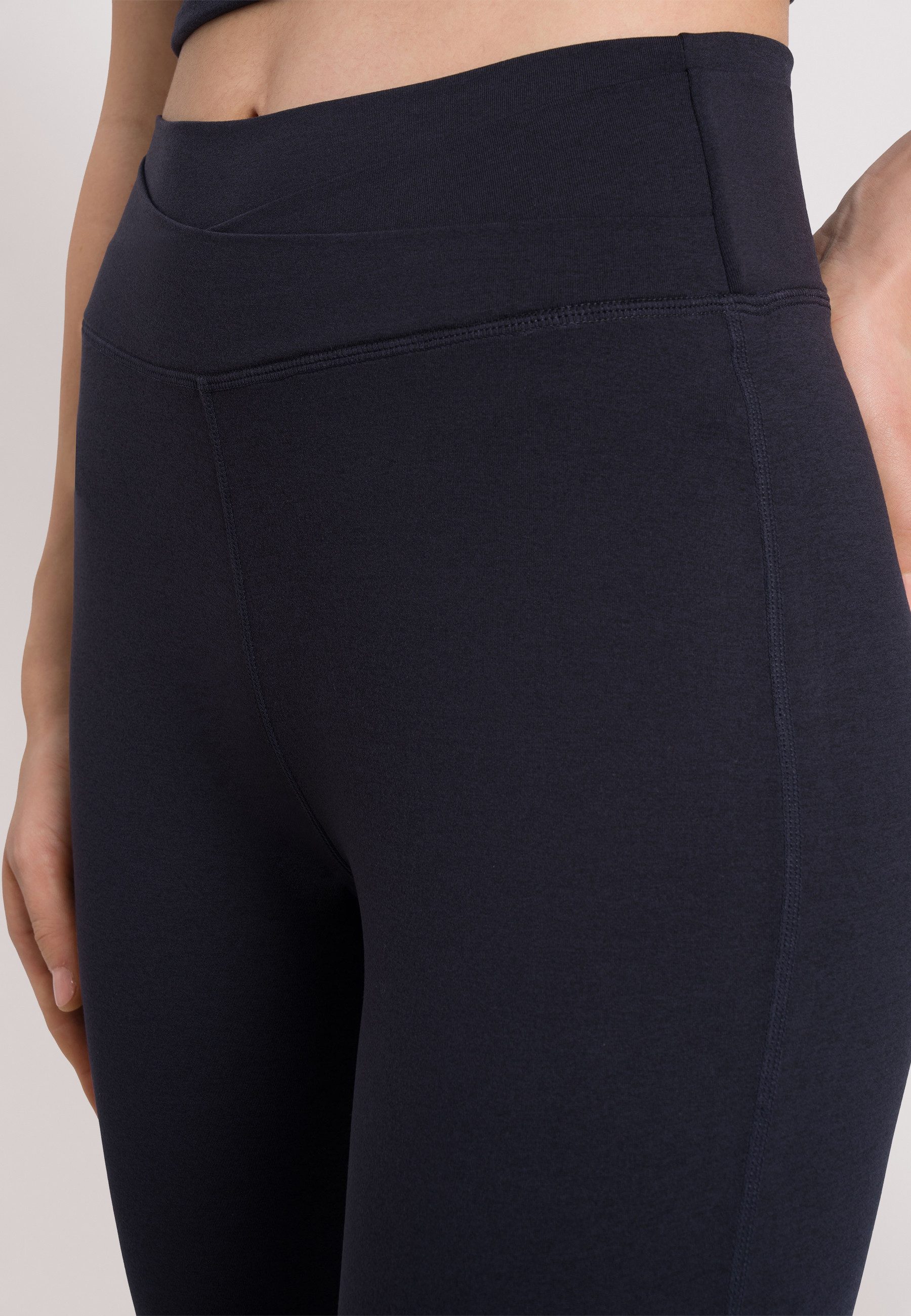 OCEANSAPART Jogger Pants Dahlia (1-tlg) mit ausgestelltem Bein