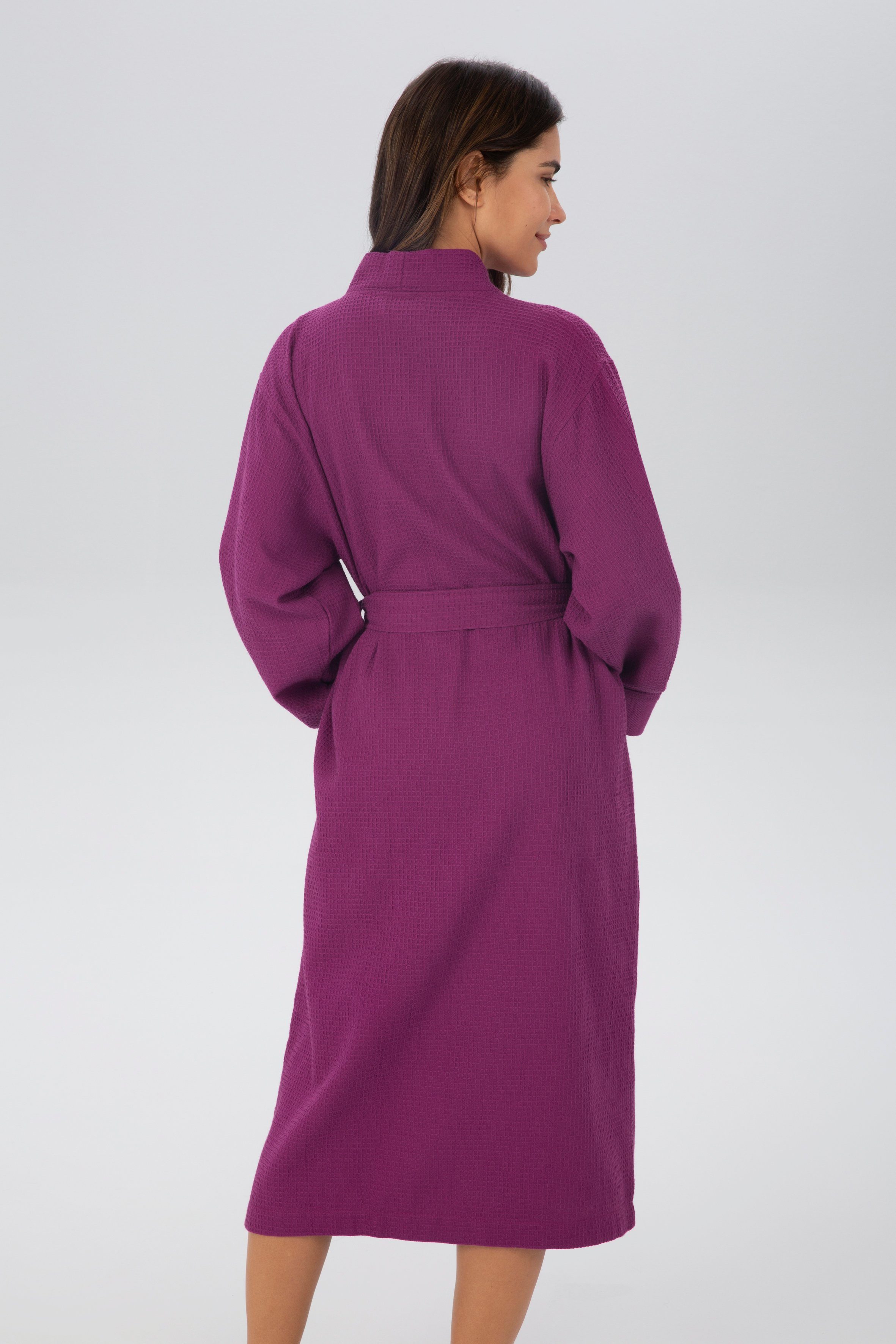 OTTO home Unisex-Bademantel Vanessa, ideal für Sauna & Spa, Hotelbademantel, Morgenmantel, Langform, Baumwolle, Kimono-Kragen, Gürtel, Taschen, Damen & Herren, Waffelpiqué, sehr leichte Qualität, S-3XL