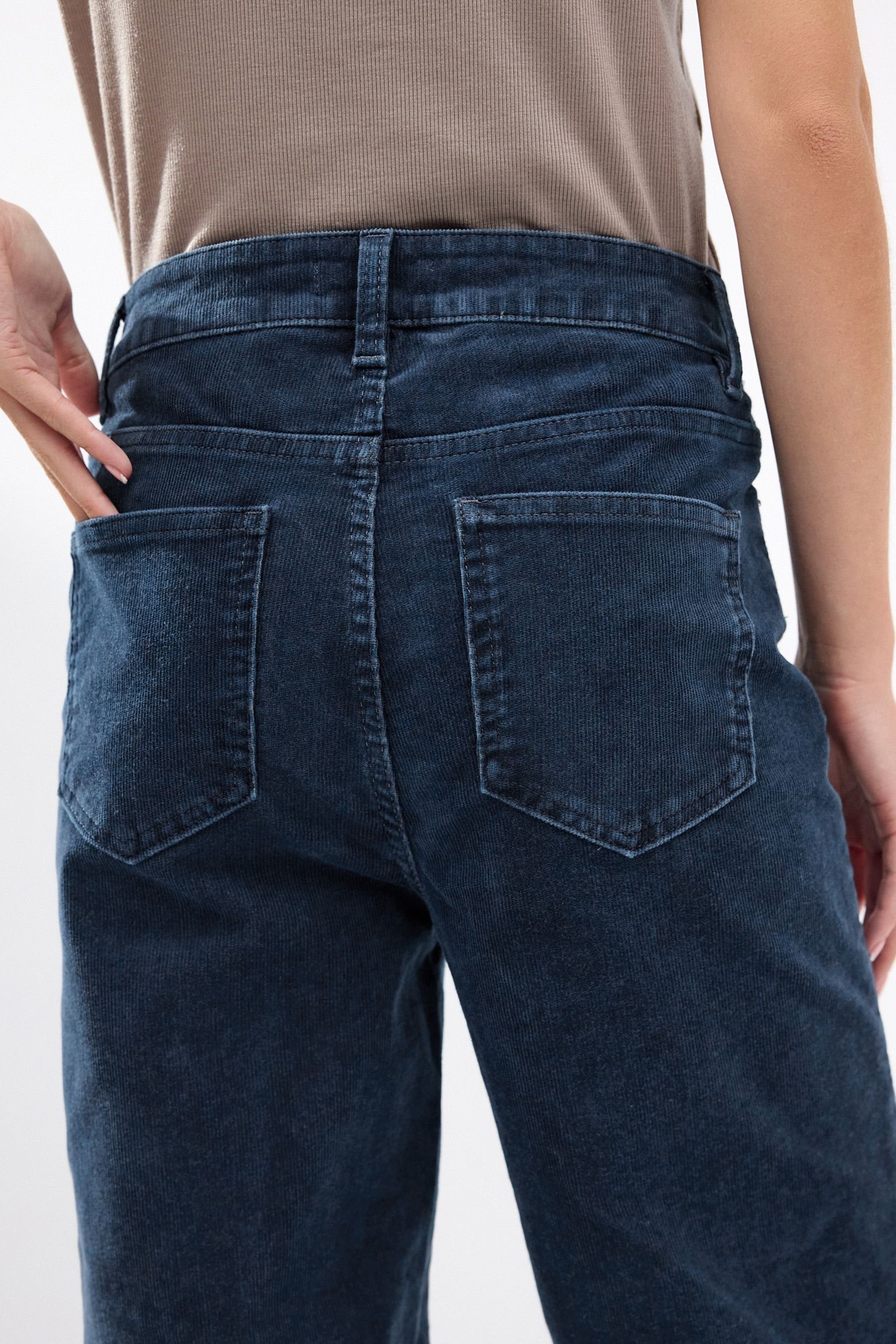 Next Weite Jeans weitem Cord-Jeans (1-tlg) Beinschnitt mit