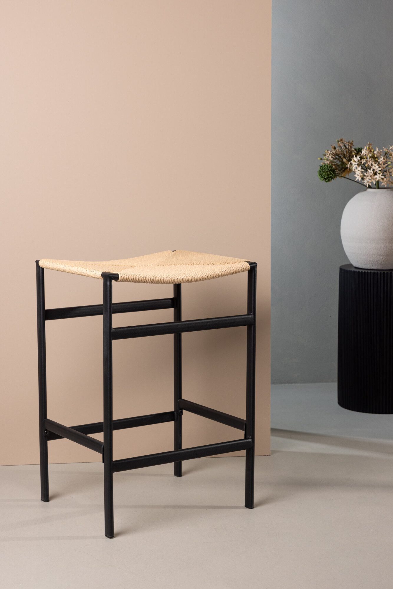 Venture Home Barhocker Polly, 2er-Set Barhocker mit Seil-Sitz, Stahlbeine, 120 kg (Set, 2 St., 2er-Set Barhocker), Tresenstuhl, Geflecht, Gummibaumholz, Stahlrahmen, Boho