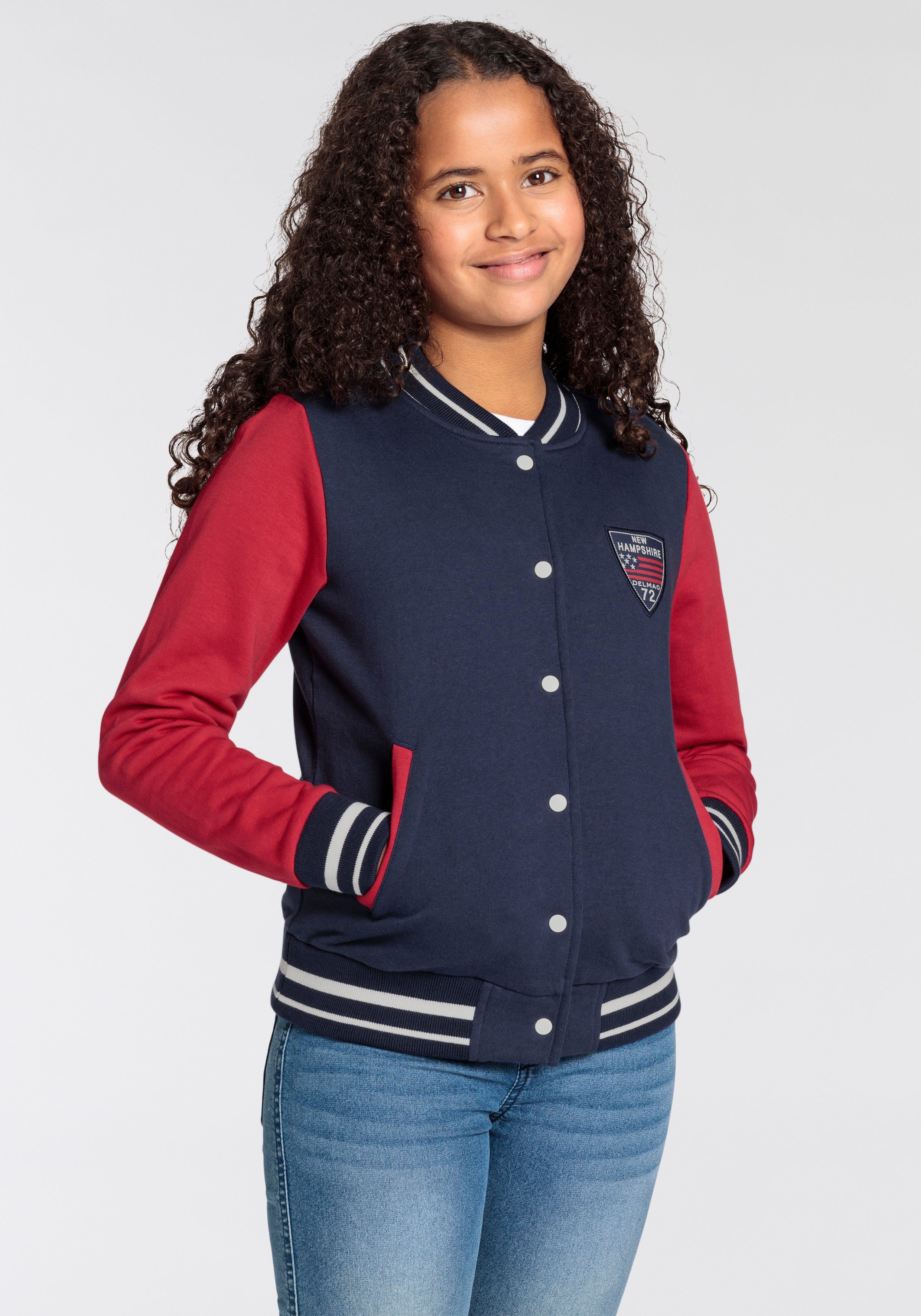 KIDSWORLD Sweatjacke für Mädchen, im College-Style