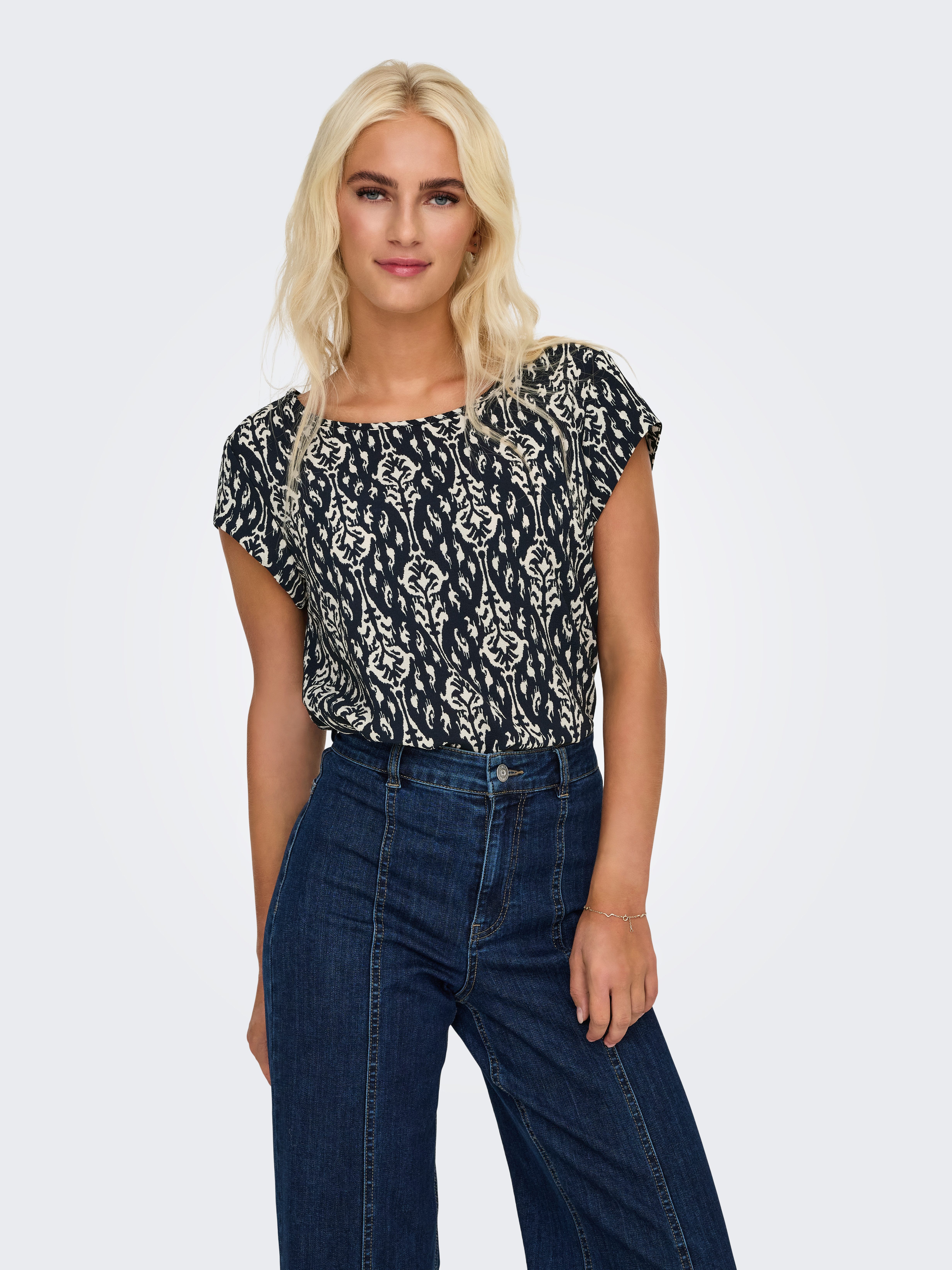 ONLY Shirtbluse ONLVIC S/S AOP TOP günstig online kaufen