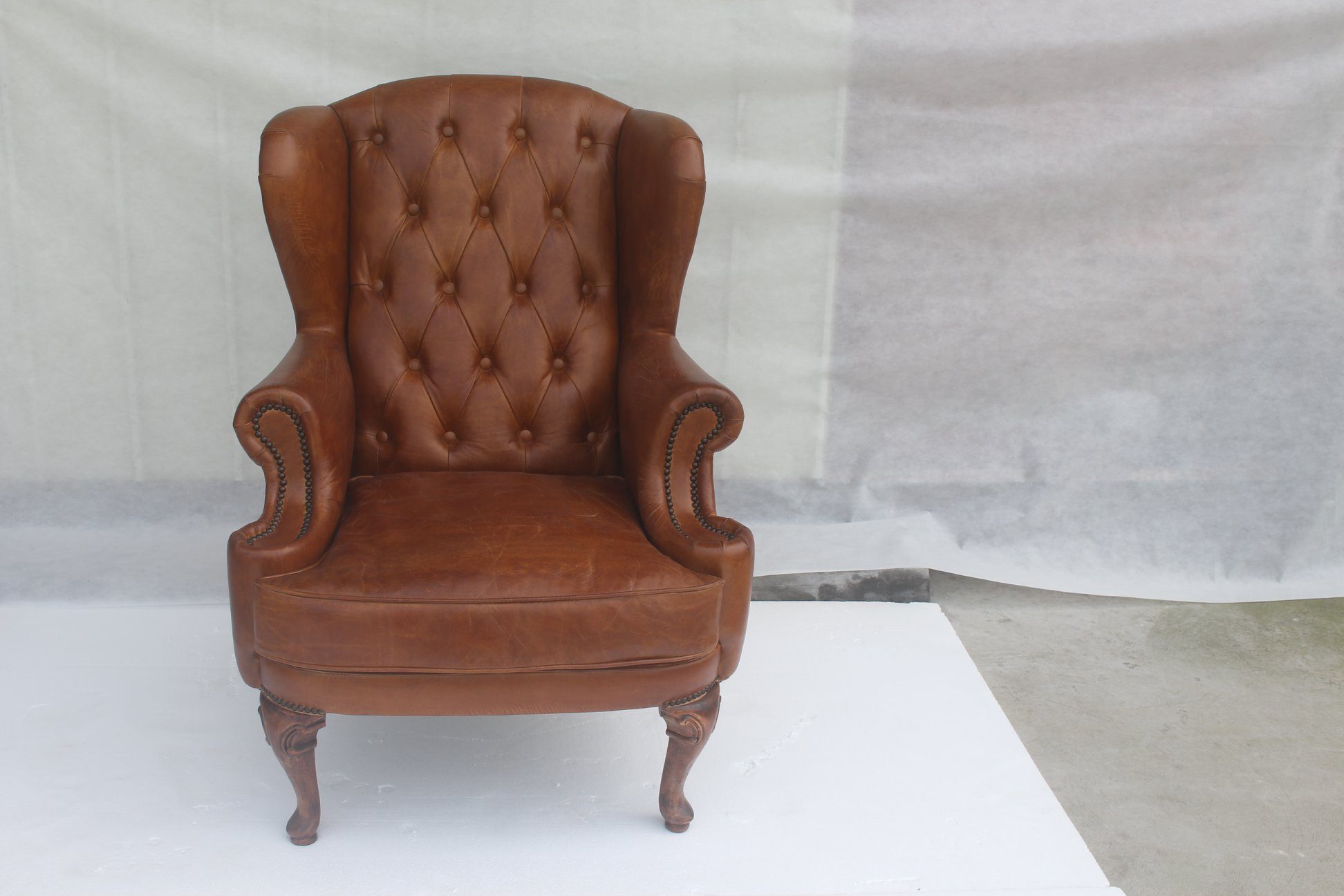 Xlmoebel Ohrensessel Chesterfield Ledersessel im Vintage-Stil mit hoher Lehne (Ohrensessel), Hergestellt in Europa