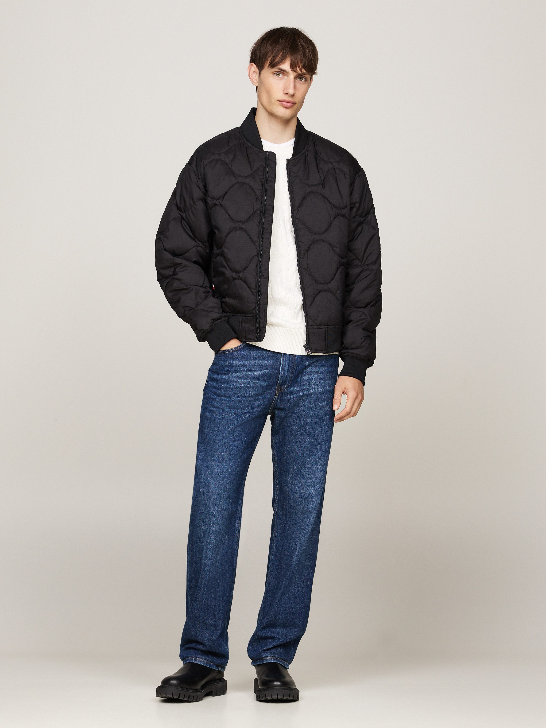 Tommy Hilfiger Steppjacke ONION QUILTED BOMBER mit Stehkragen, modische Steppung