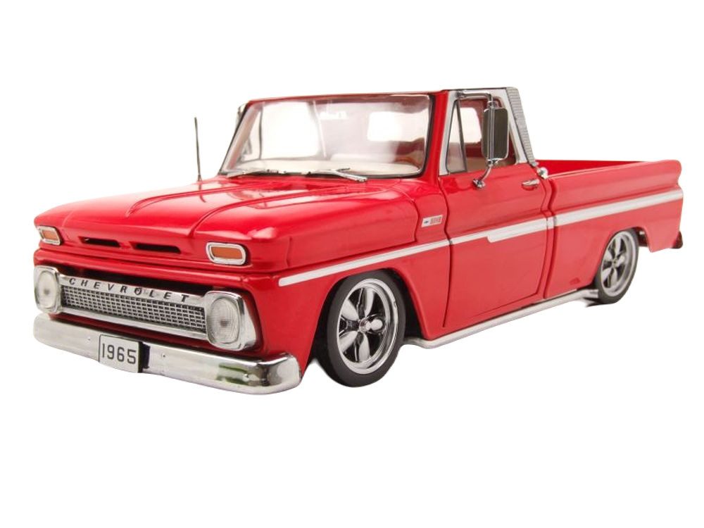 Sun Star Modellauto Chevrolet C-10 Styleside Pick Up Lowrider 1965 rot weiß, Maßstab 1:18