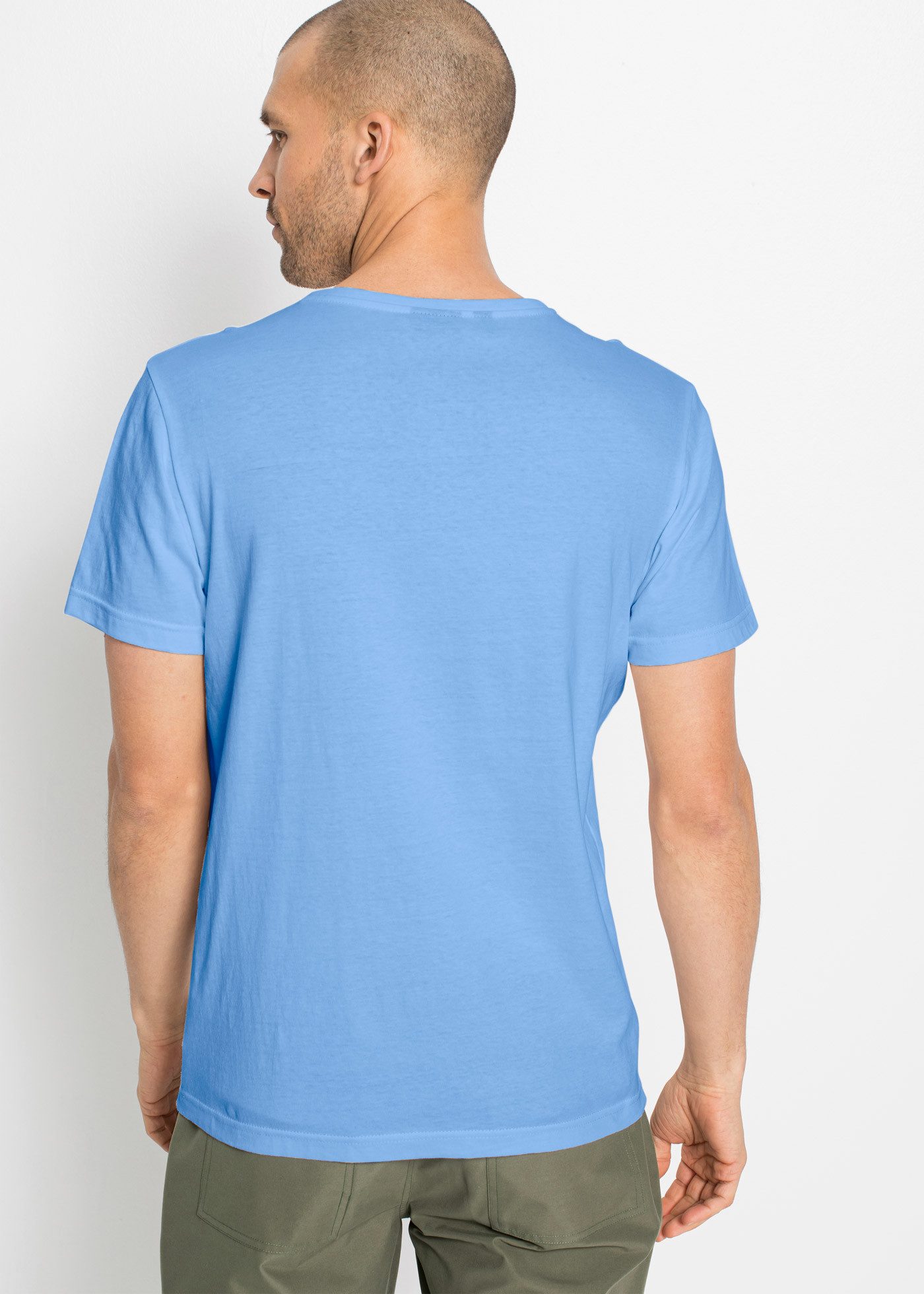 bonprix T-Shirt (Packung, 5-tlg) regular fit Schnitt, Kurzarm, V-Ausschnitt