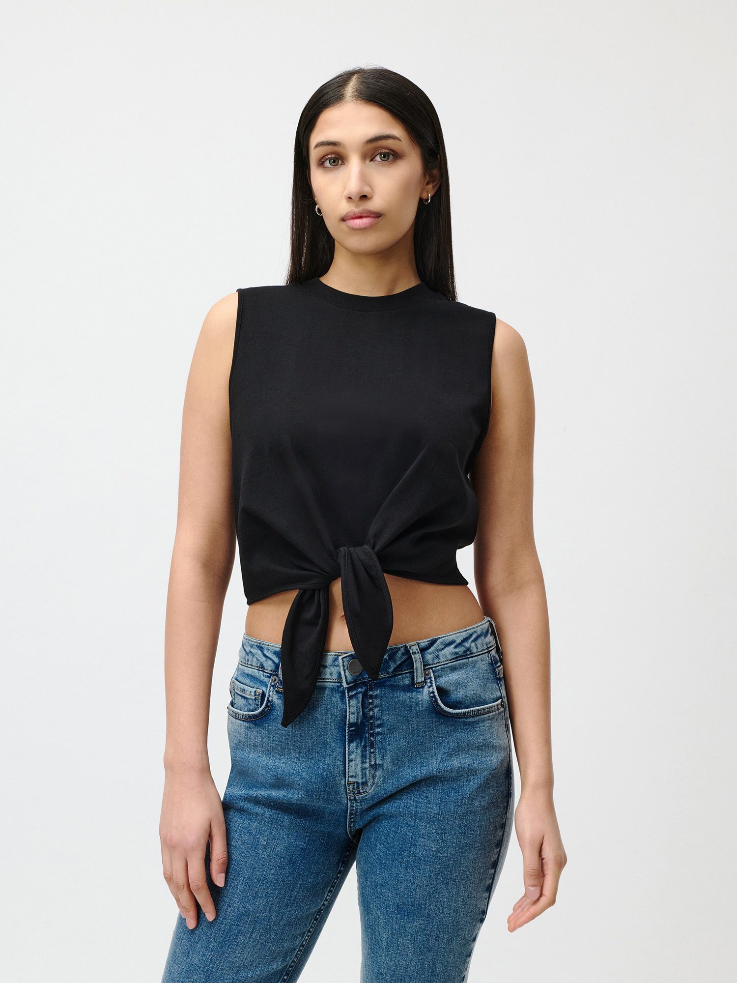 LeGer Shirttop Tabea, LeGer by Lena Gercke mit Knoten-Details vorne, normale Passform