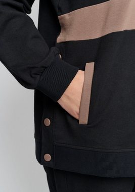 aprico Sweatshirt mit Knopfleiste an der Seite