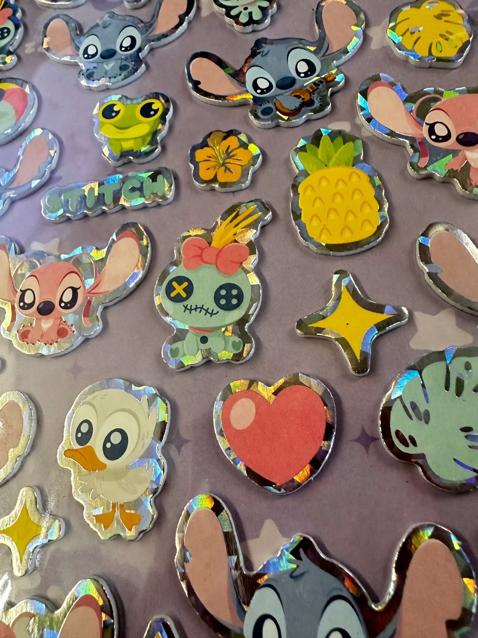 Disney Sticker Lilo&Stitch Bubble Sticker Aufkleber Buch 50 Sticker blau pink, (Set 1-tlg), Angel,Stitch,Schrulle und Freunde Geschenke für Jungen und Mädchen